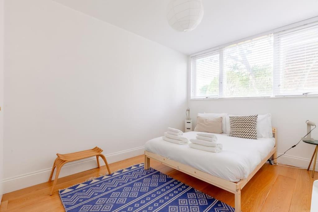 Unique 3bd Flat In Hoxton With Private Garden Apartment *