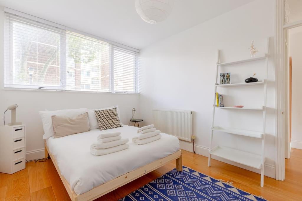 Apartment Unique 3bd Flat In Hoxton With Private Garden London