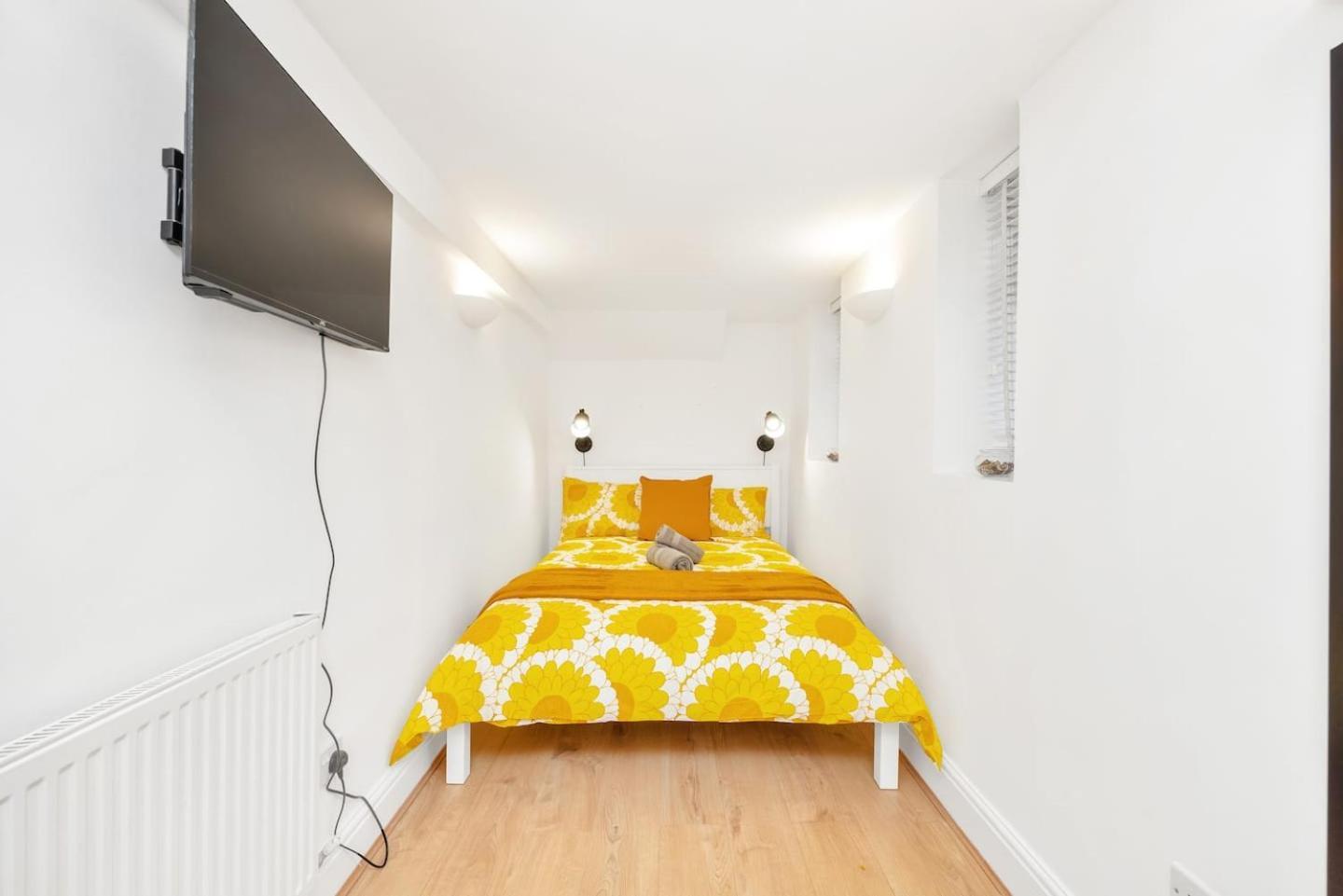 Apartment 3 Bedroom 2 Bathroom Victorian Flat In Kensington London