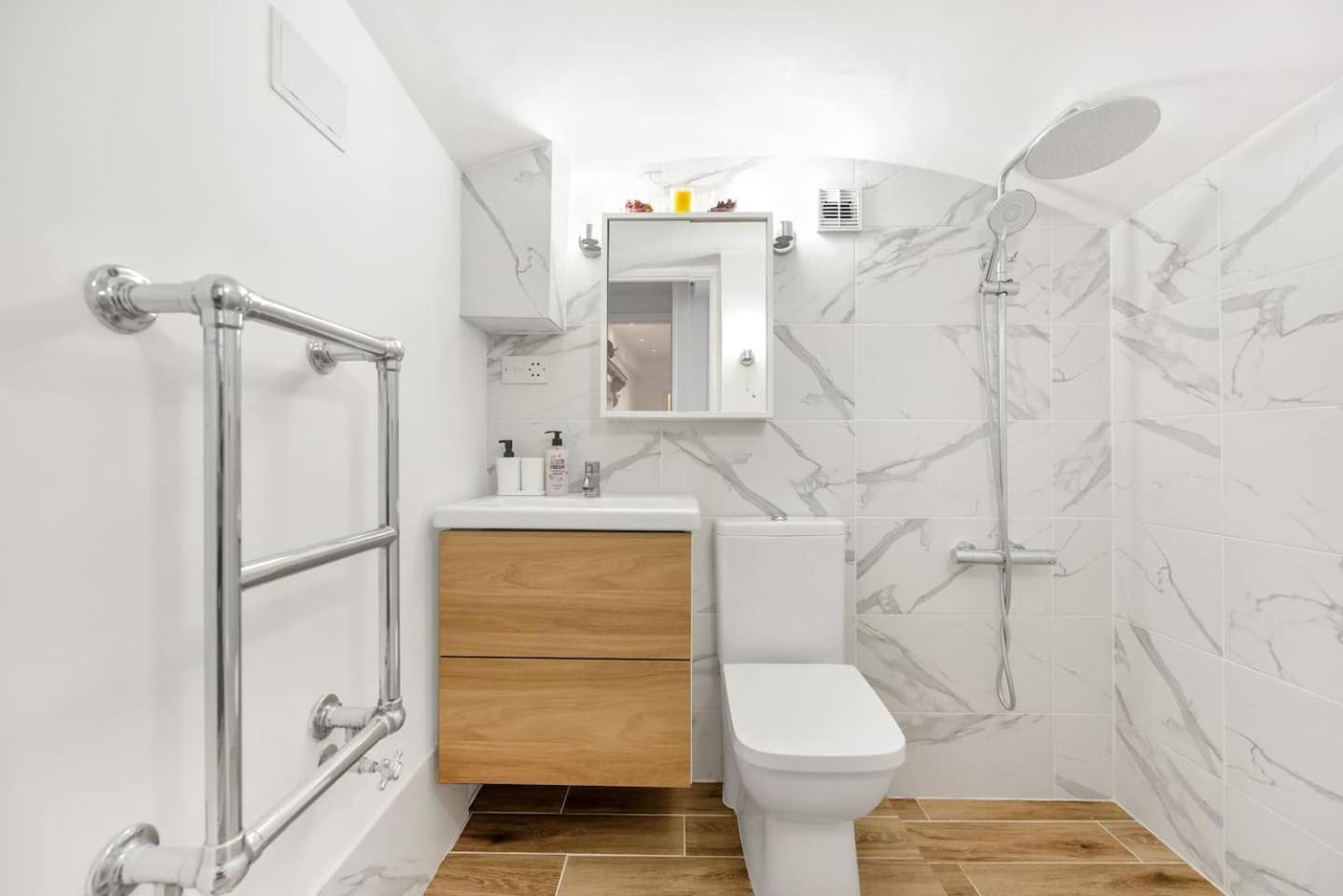 Apartment 3 Bedroom 2 Bathroom Victorian Flat In Kensington