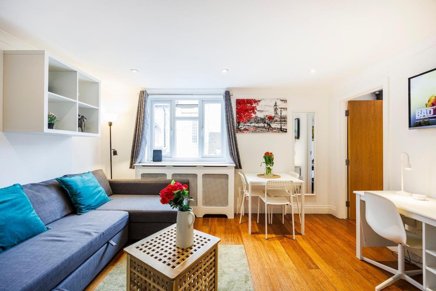 1 Bedroom Comfortable Flat In Kensington Apartment London