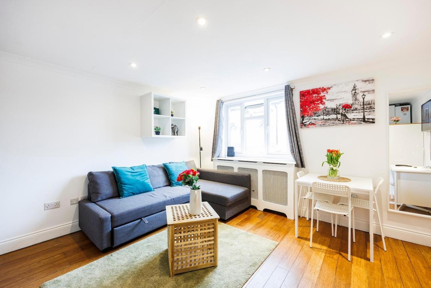 1 Bedroom Comfortable Flat In Kensington * London