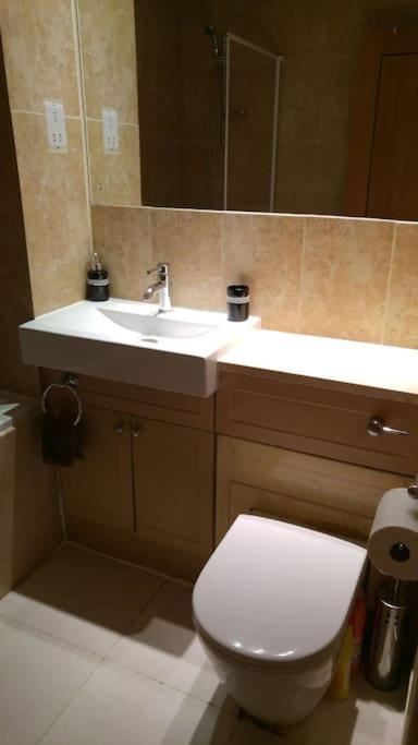 Amazing Location Near St Paul's - Sleeps 4 Apartment