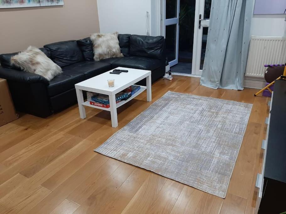 Amazing Location Near St Paul's - Sleeps 4 * London
