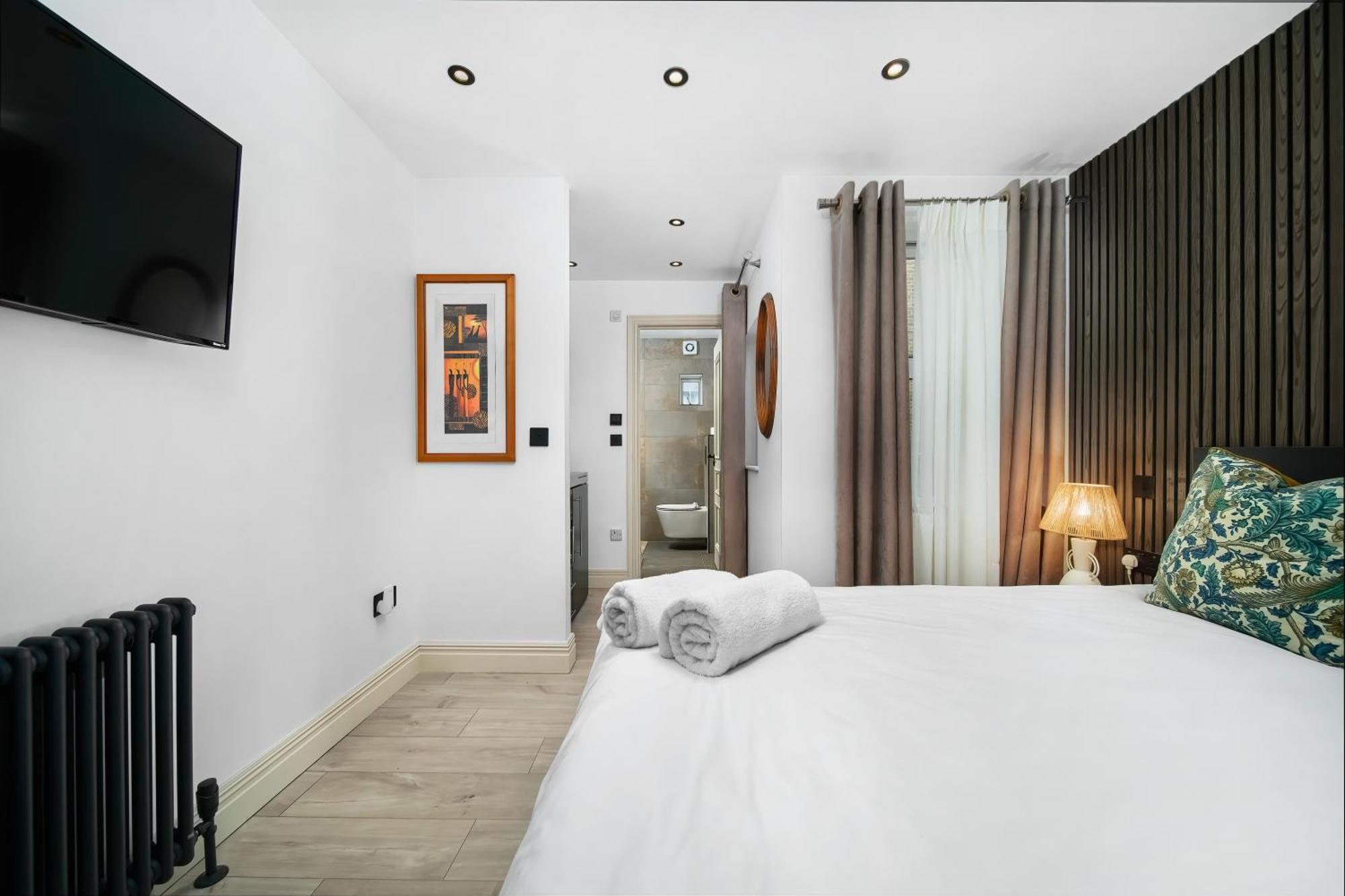 Nine Elms Modern London