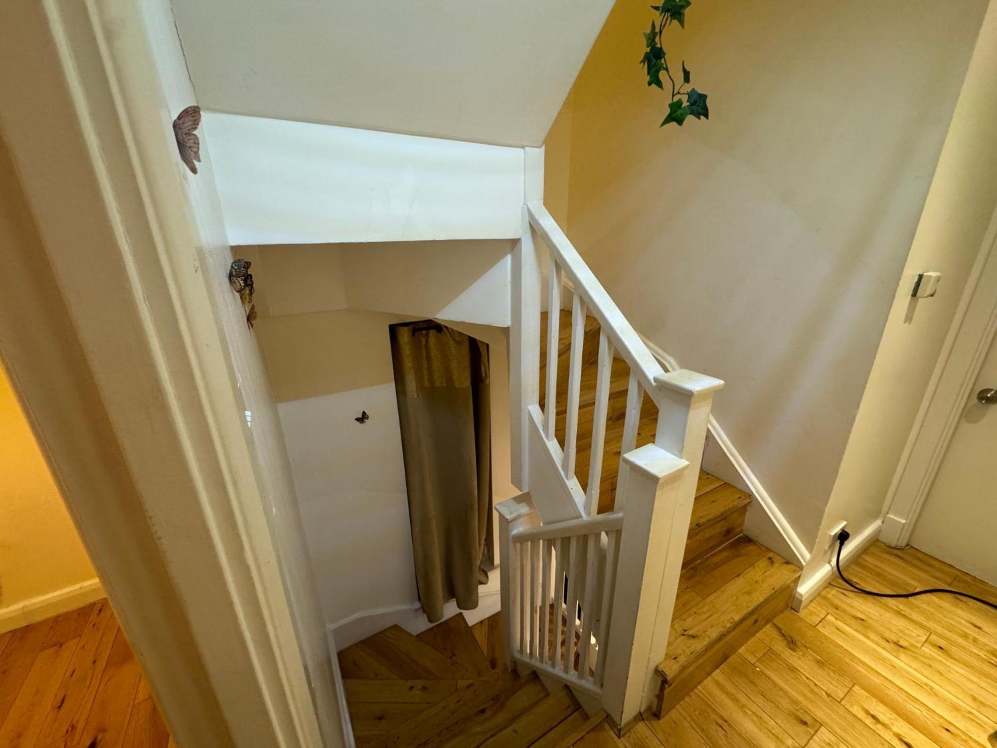 Gasthuis Cozy Rooms Near Central London