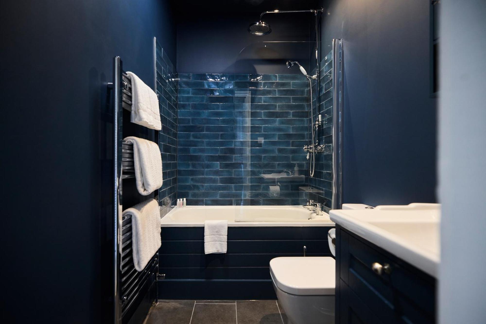The Earl's Court Hideout - Lovely 4bdr House With Garden Appartement *