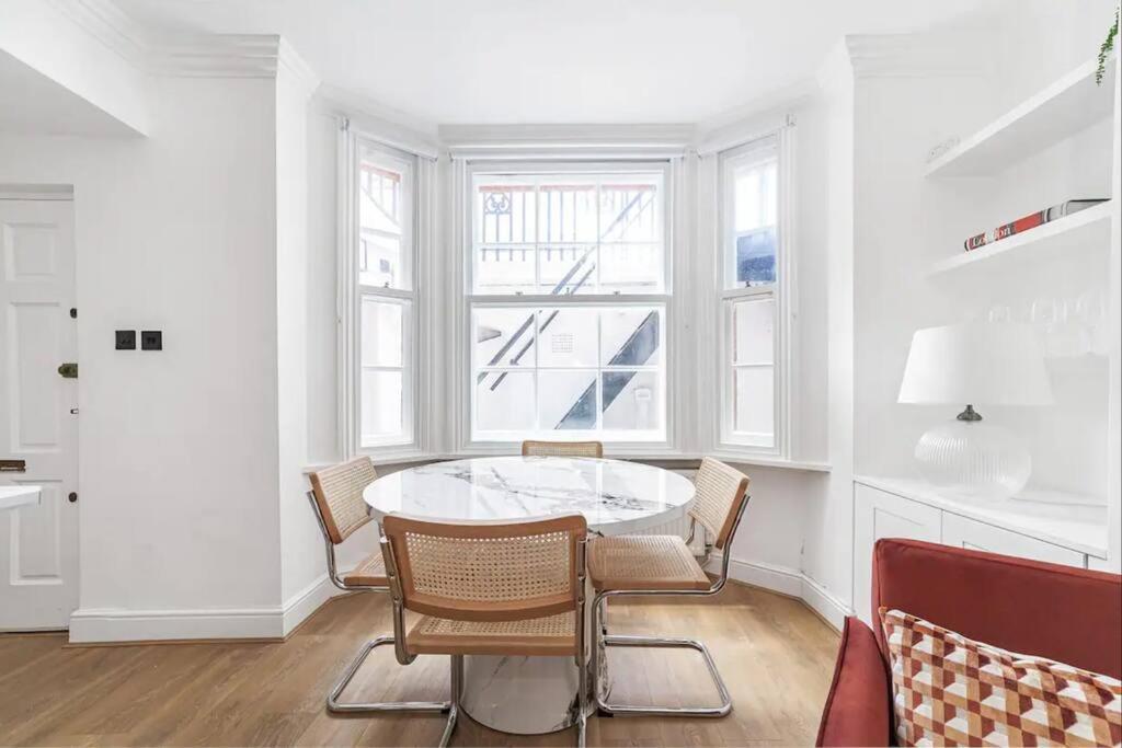 Chic Chelsea Steps From Kings Road London