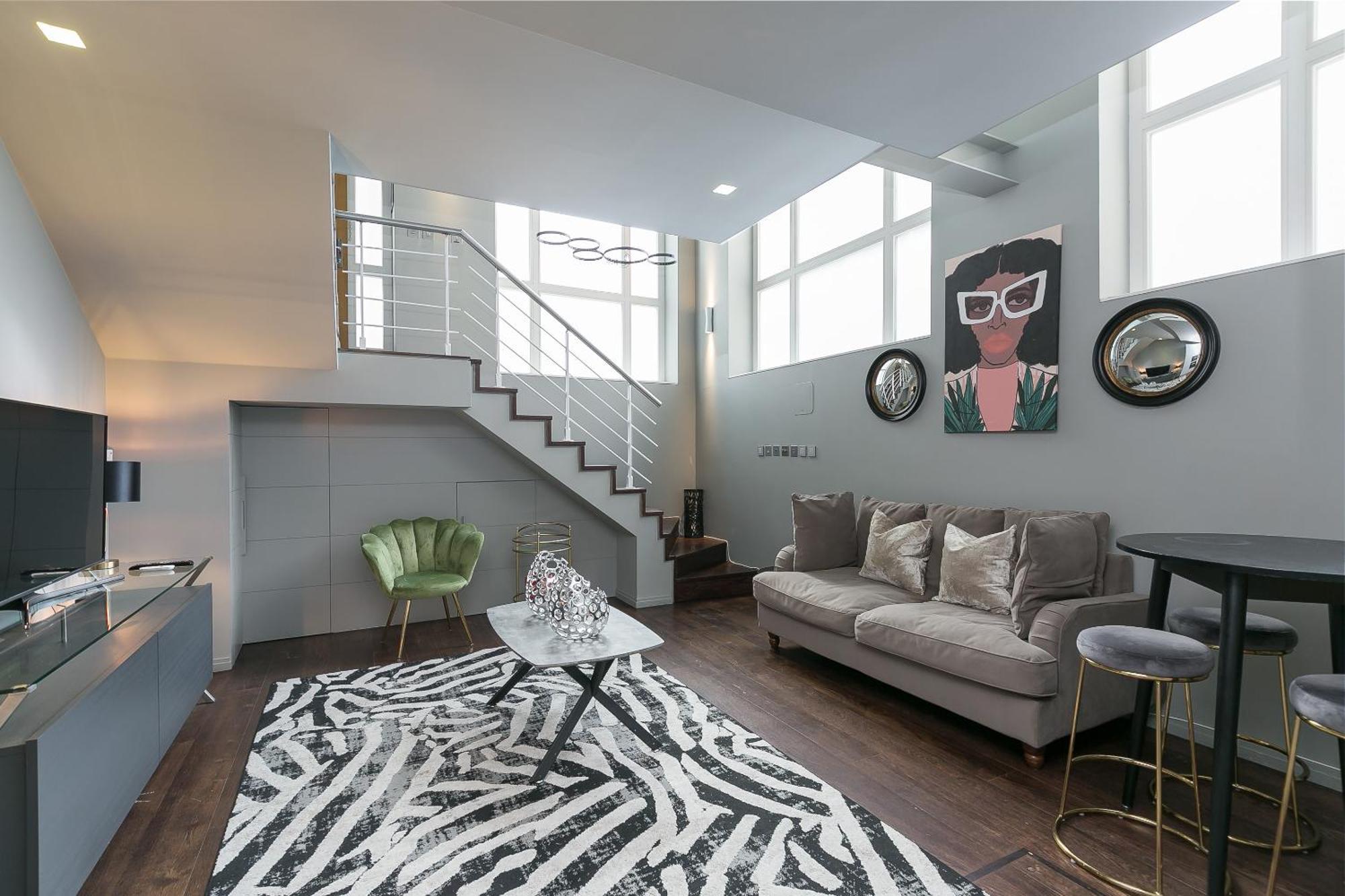 Urban Chic - Stukeley Apartment *