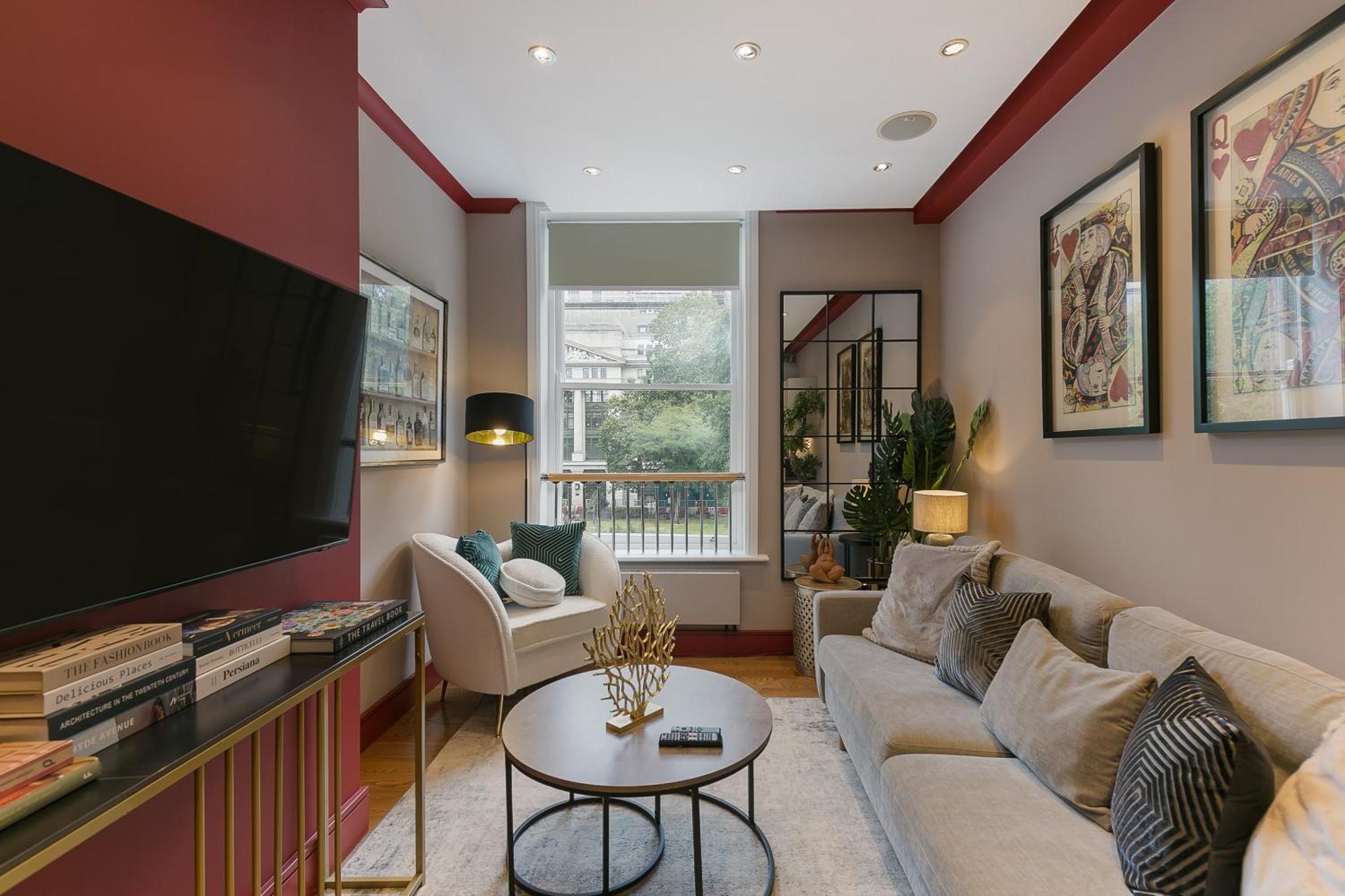 Urban Chic - Bloomsbury London