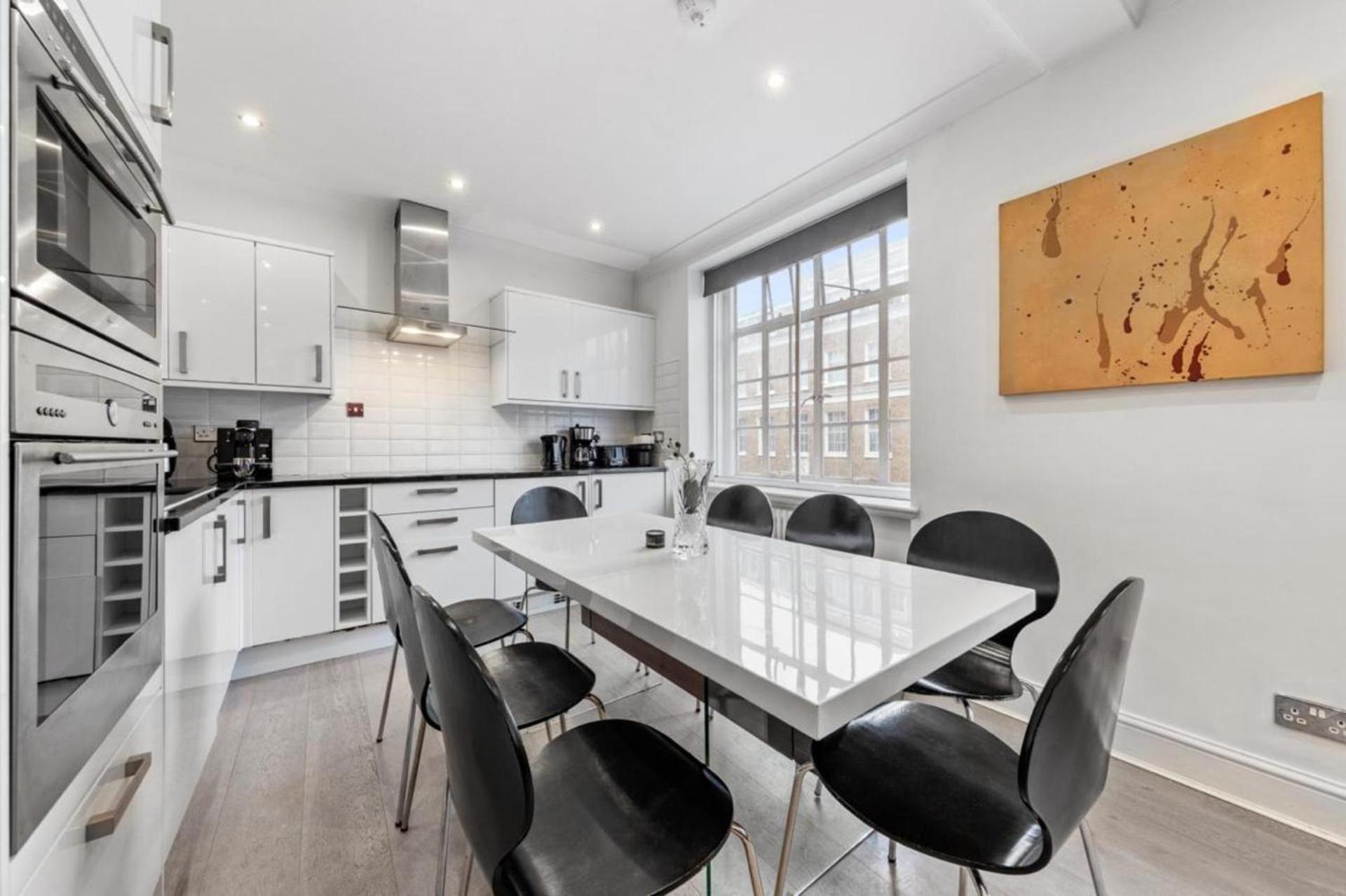 Apartment Chic - City Center Gem *