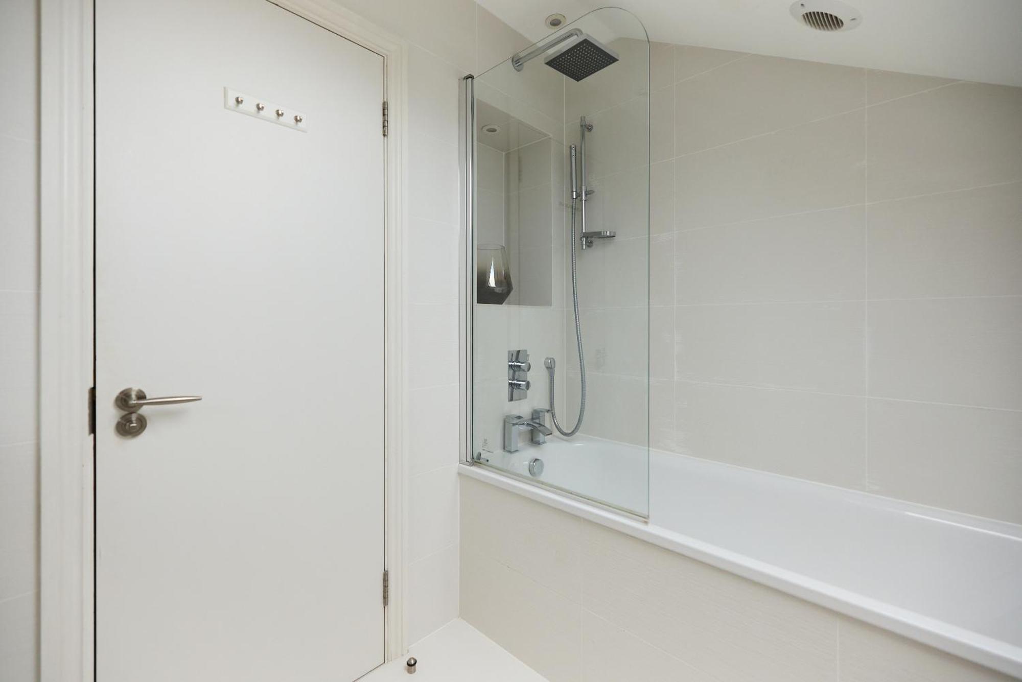 Apartment The Latimer Wonder - Stunning 5bdr House With Garden