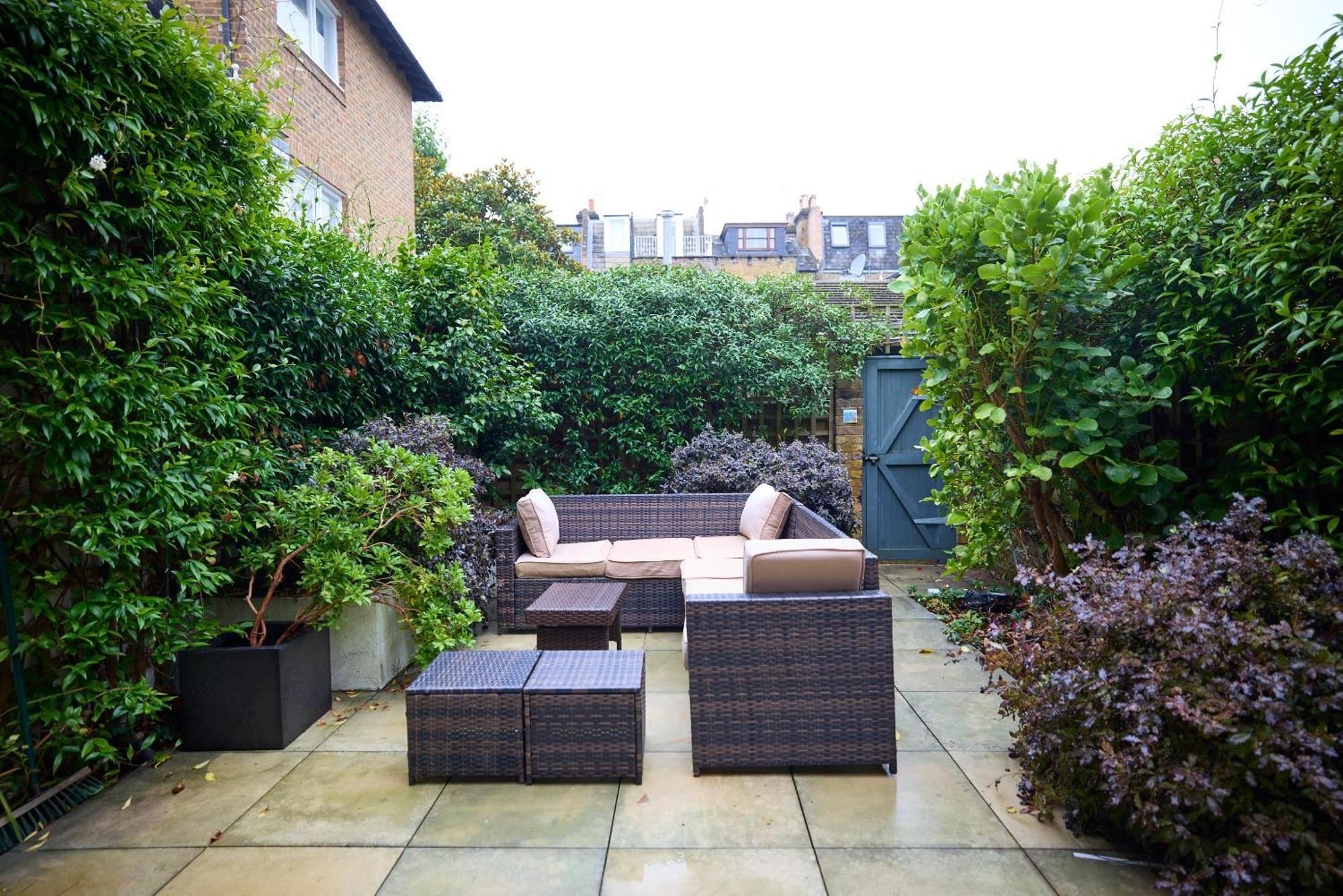 The Latimer Wonder - Stunning 5bdr House With Garden