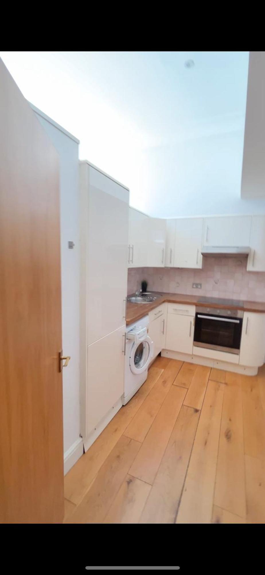 275 Road London