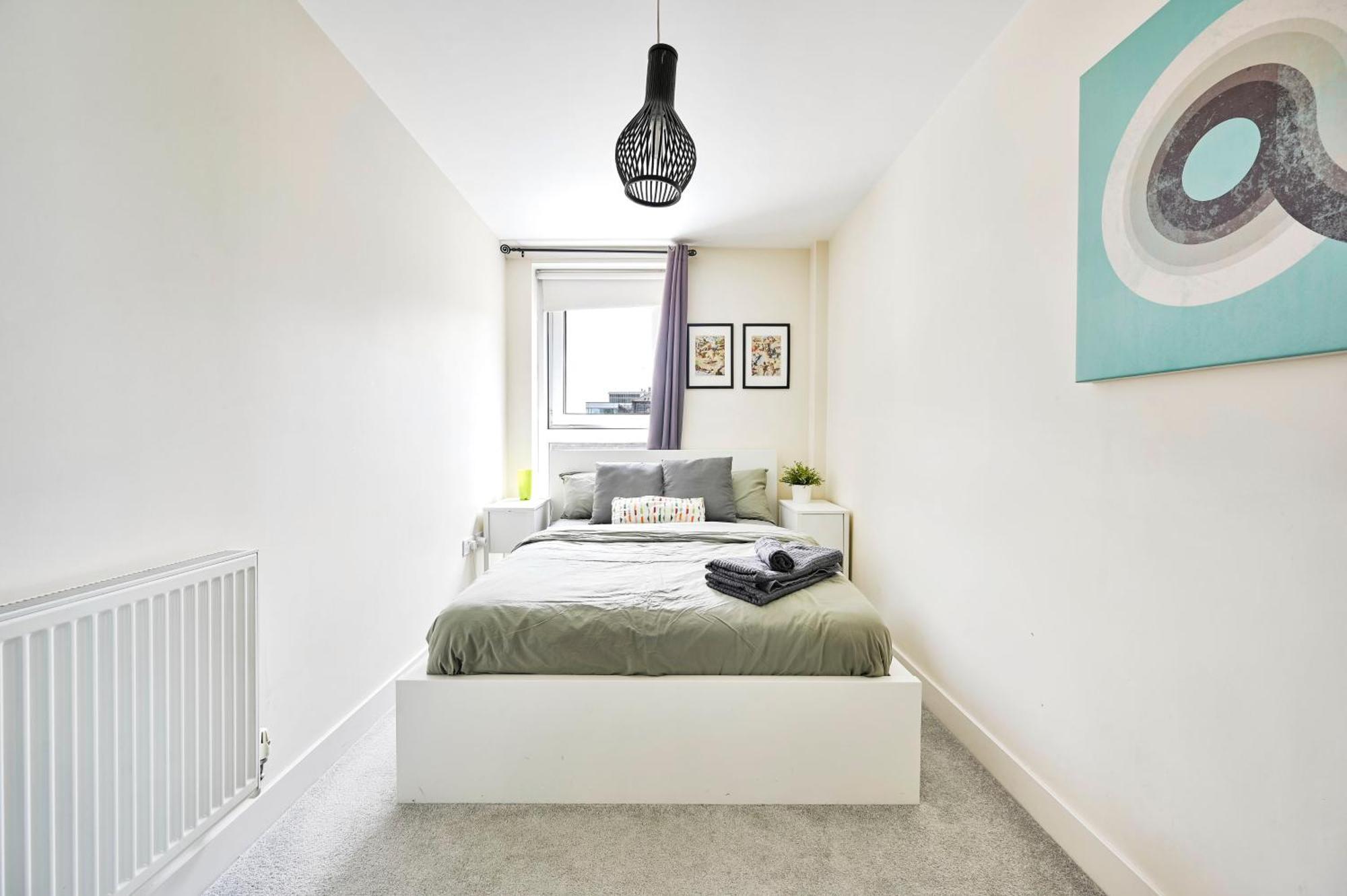 2 Bed Flat Next Old Street Tube Appartement *