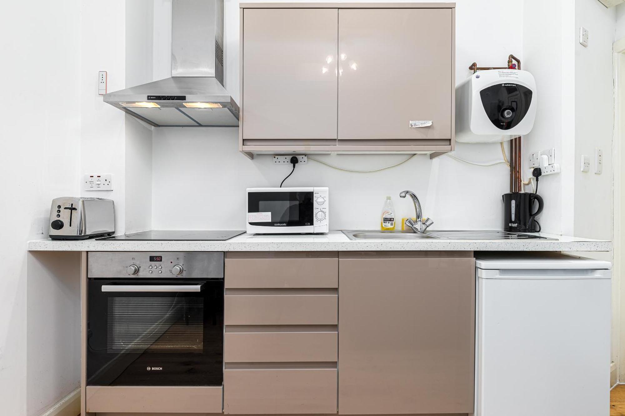Apartment Aldgate Flats