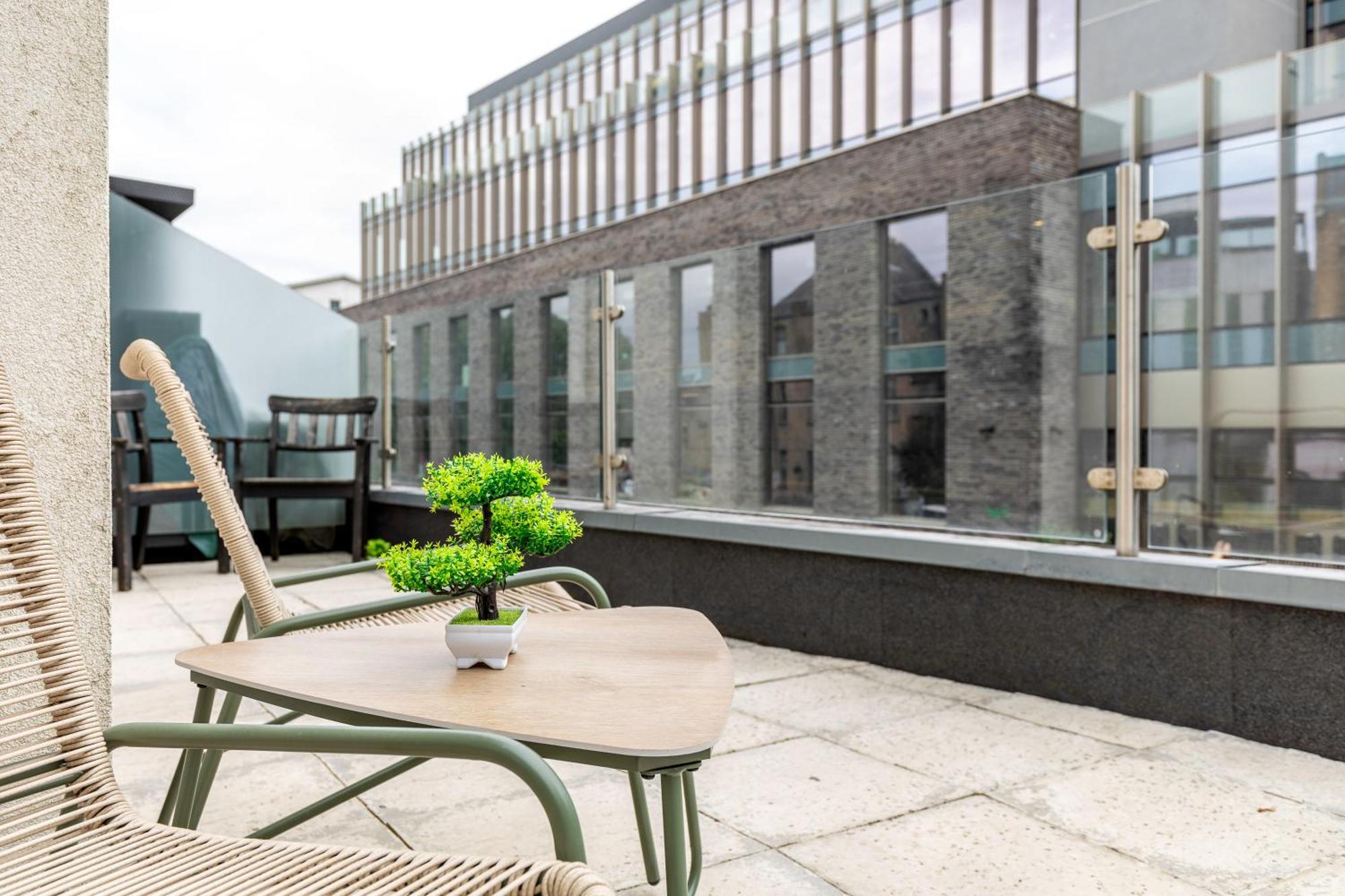 Luxury Notting Hill On Canal In Of Westminster Trendy Massive *