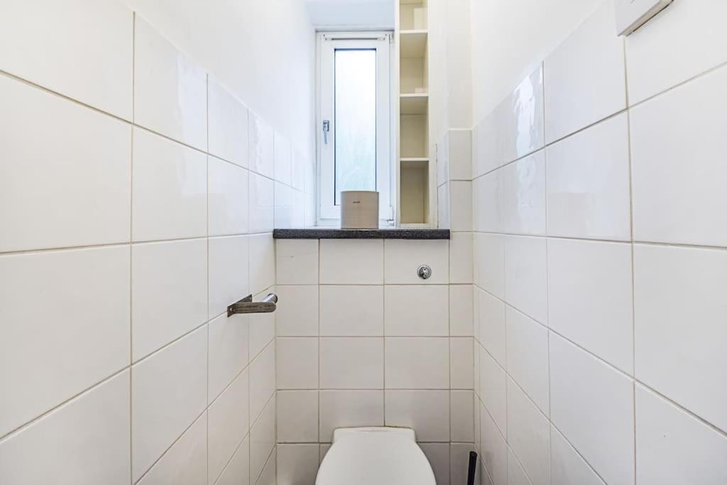 Stylish 3-bed In Clerkenwell Within Walking Distance To Tube Stations London