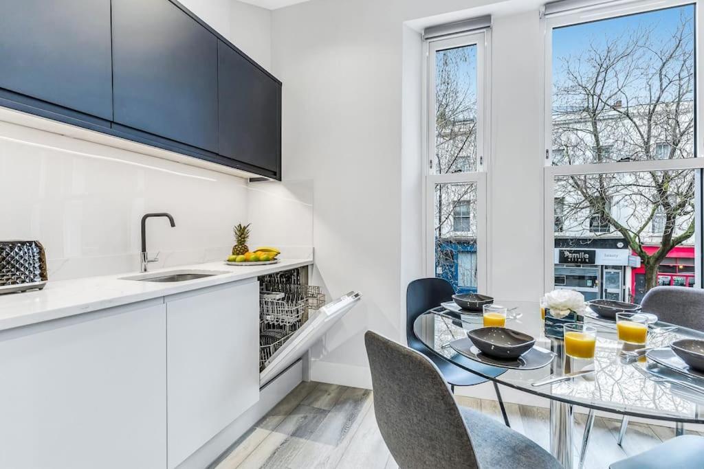 Apartment Lux Abbey Road Sleeps Up To 7