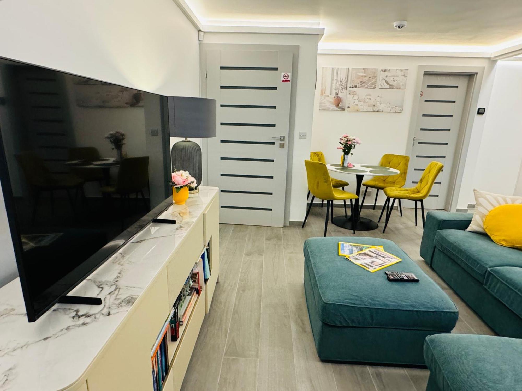 Homestay Goulden House B *