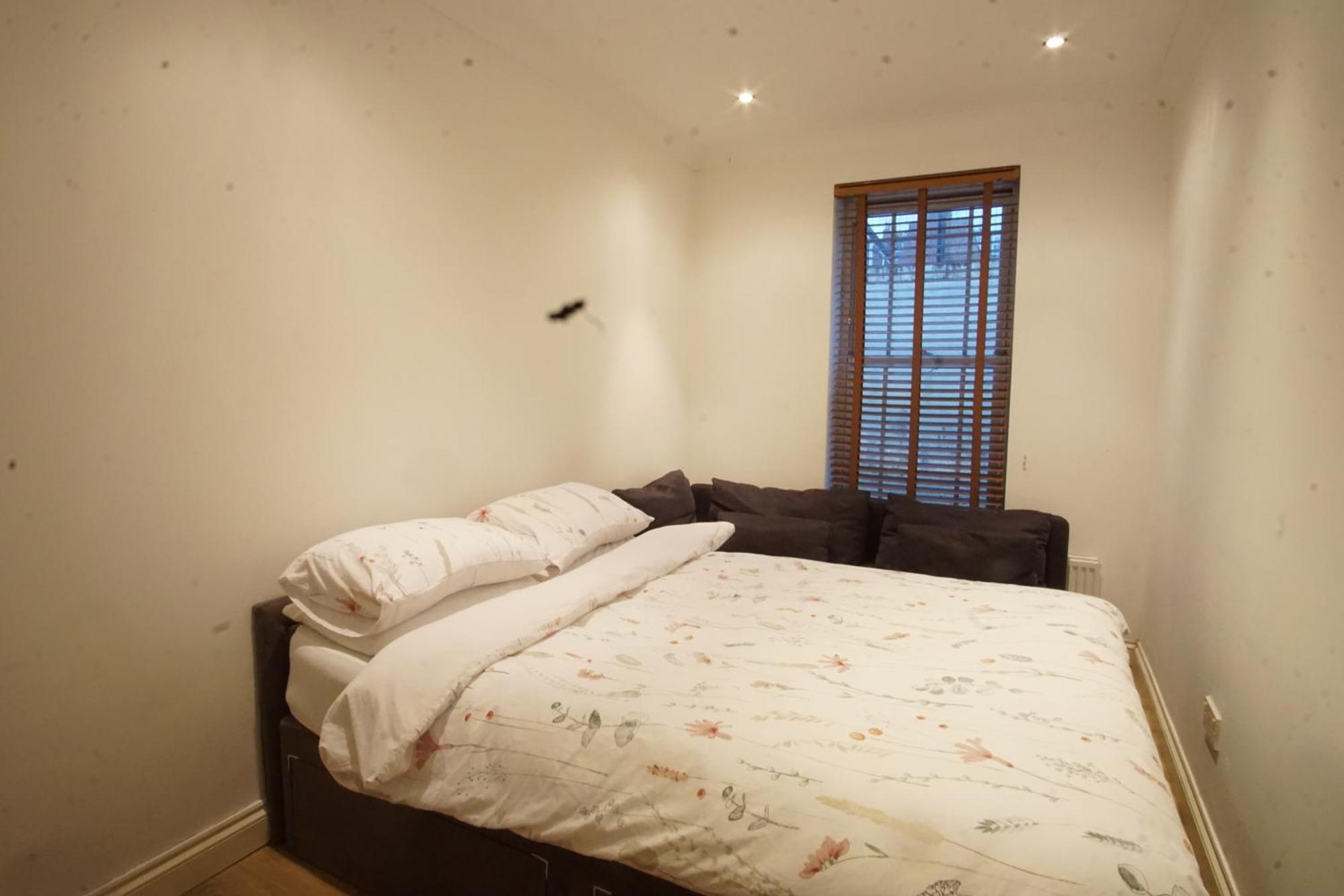 Apartment Evergreen Apartments- Flat 2