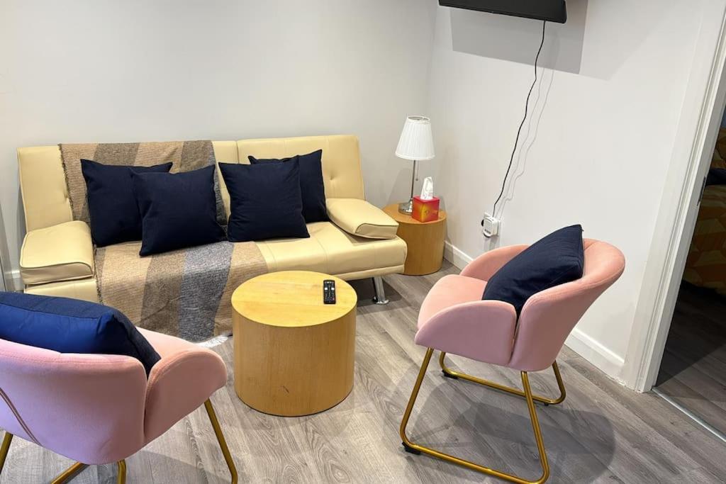 Apartment Great 3 Bedrooms Flat In Clapham *