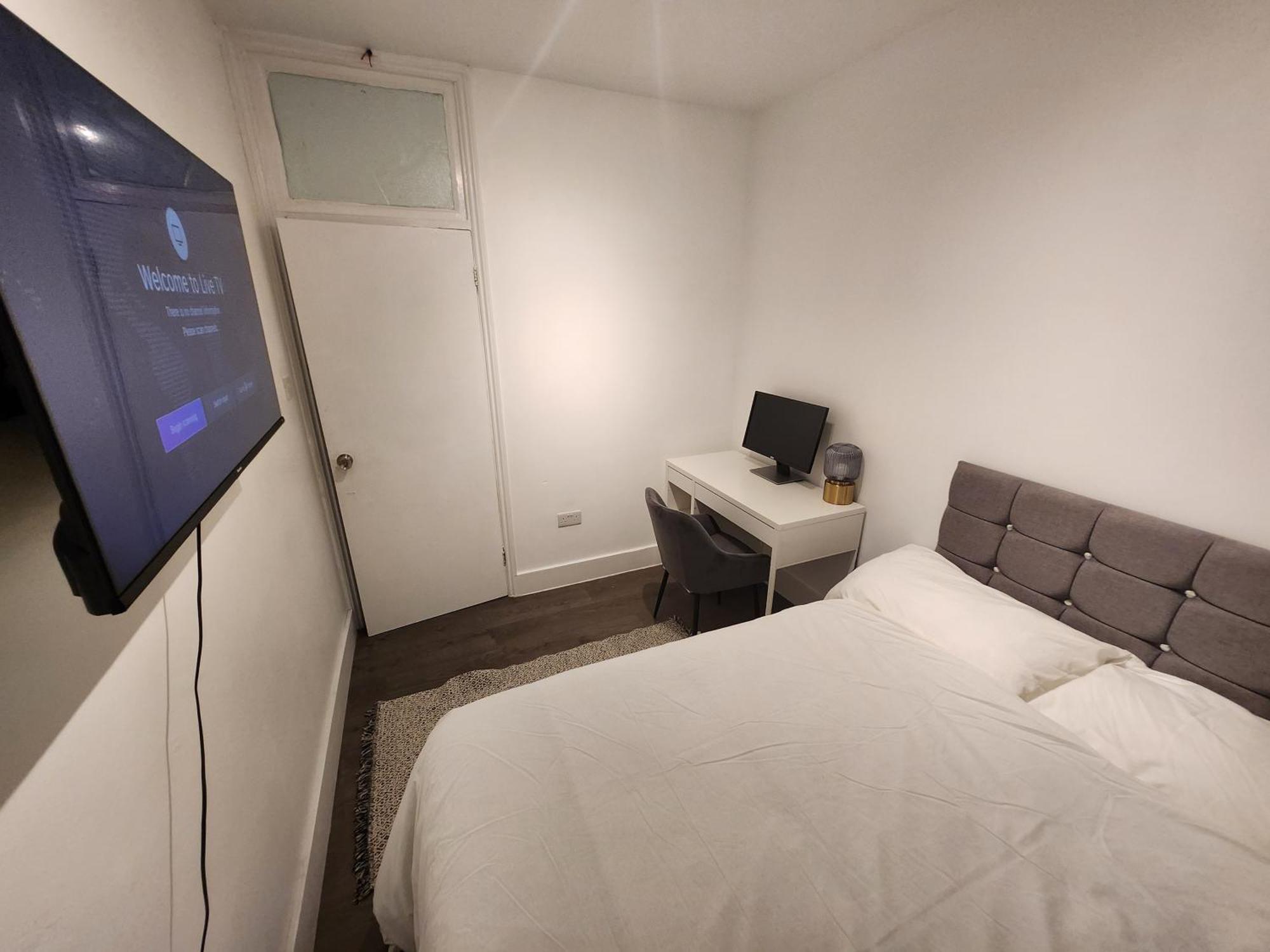 Flat With Work Station, Monitor, Smart Tv & Netflix Appartement *