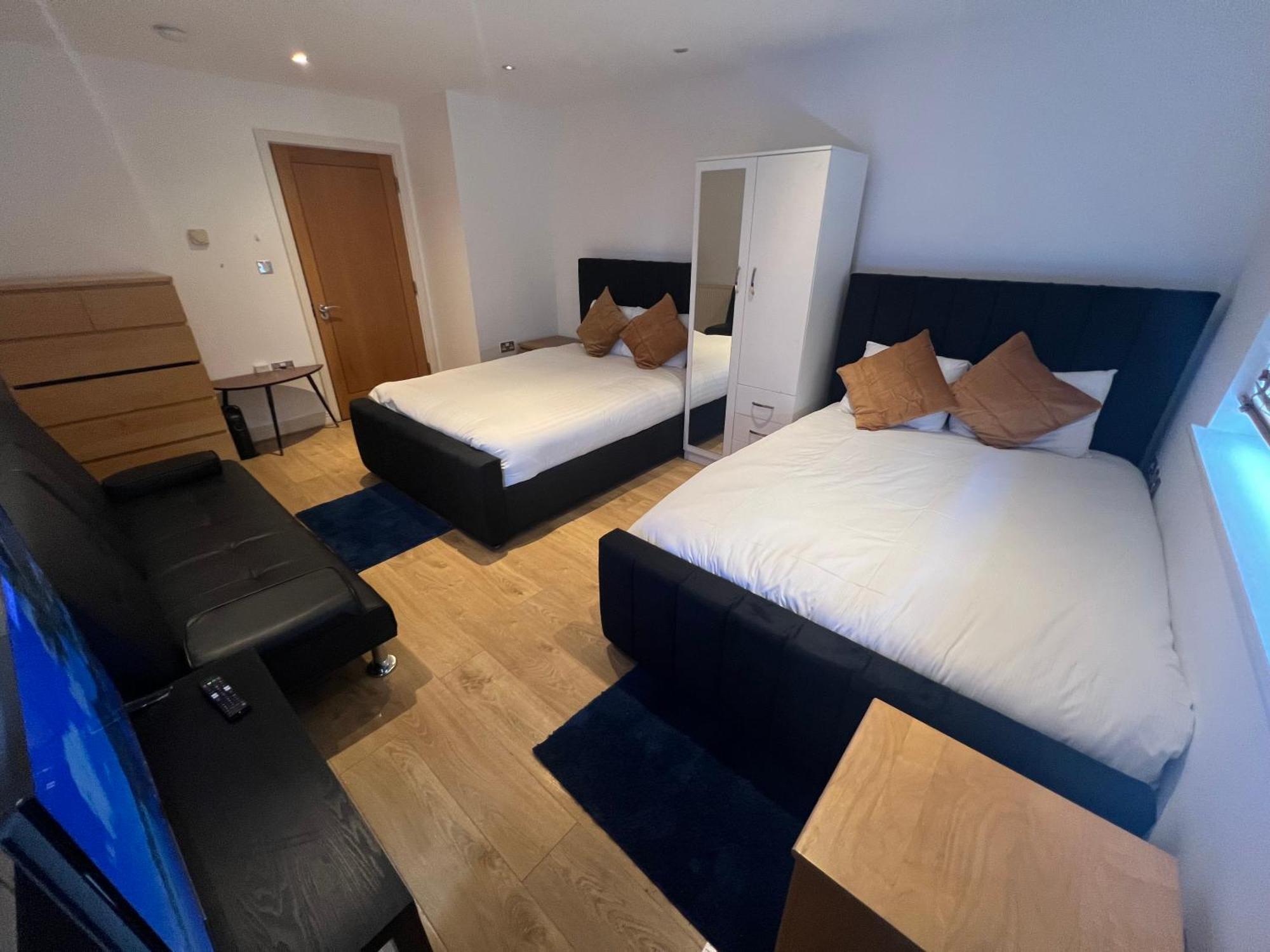 The O2 Arena Excel Canary Wharf Apartment *