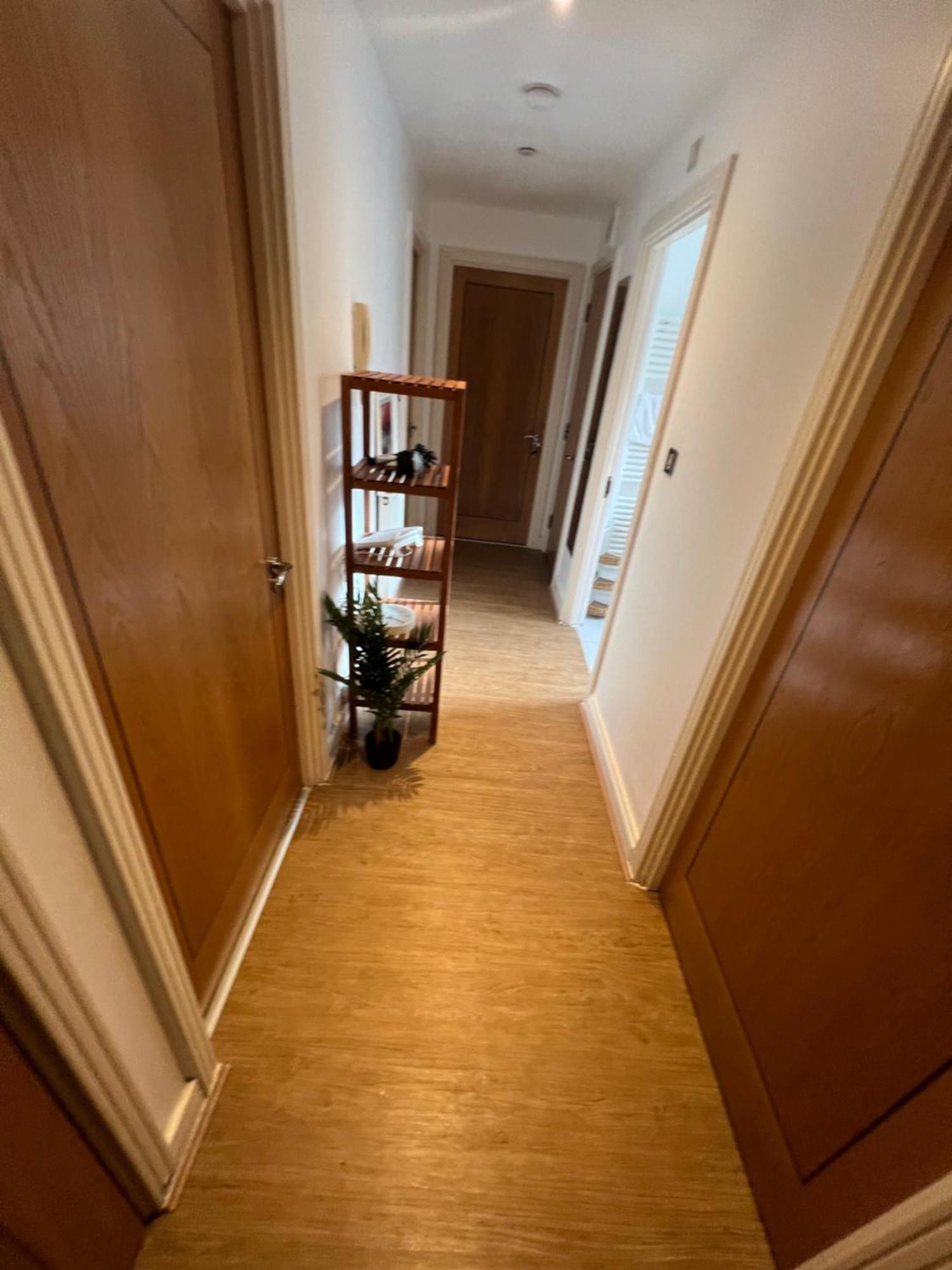 The O2 Arena Excel Canary Wharf Apartment