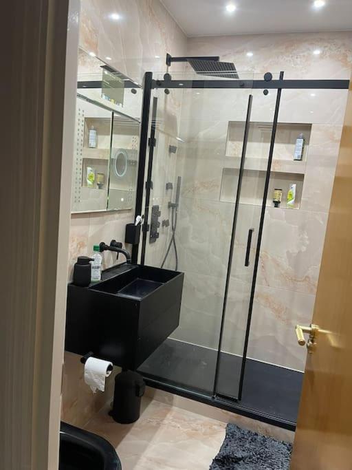 3 Bed Smart - Canary Wharf * London