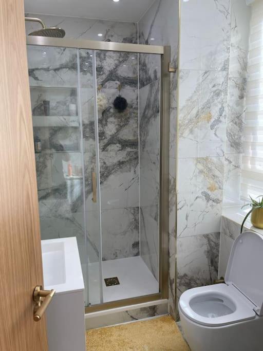 Apartment 3 Bed Smart - Canary Wharf *