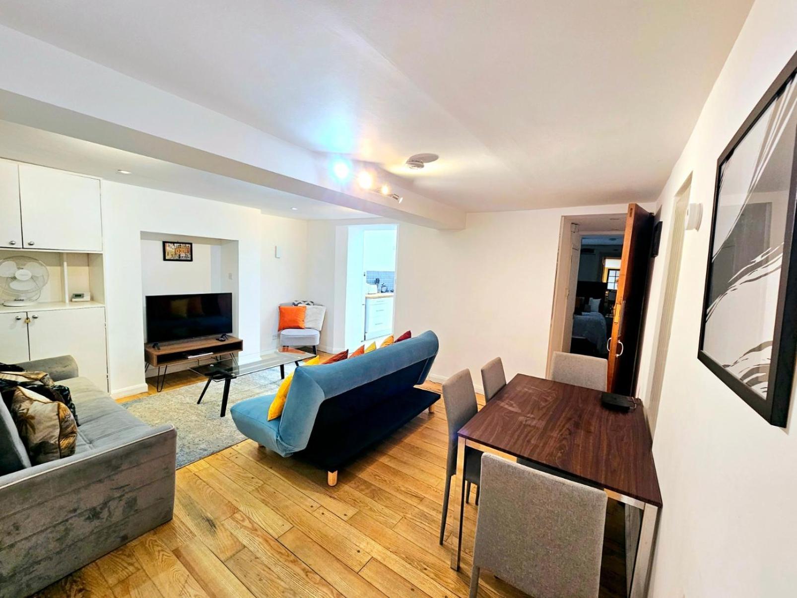 Apartment Charming Hyde Park Private With Back Patio By Lancaster Gate And Paddington Station London