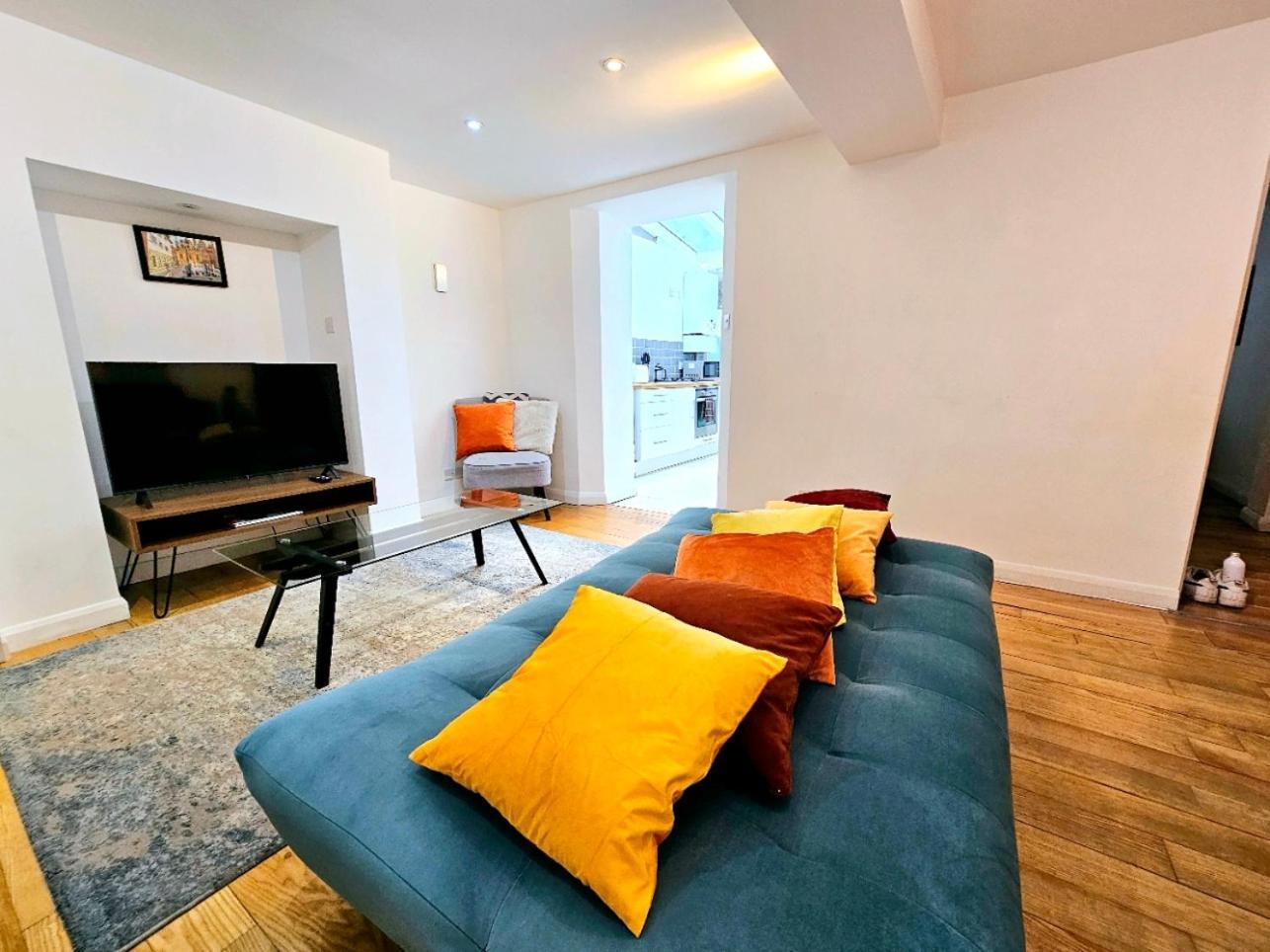 Charming Hyde Park Private With Back Patio By Lancaster Gate And Paddington Station * London