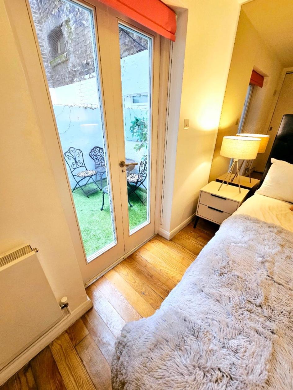 Apartment Charming Hyde Park Private With Back Patio By Lancaster Gate And Paddington Station London