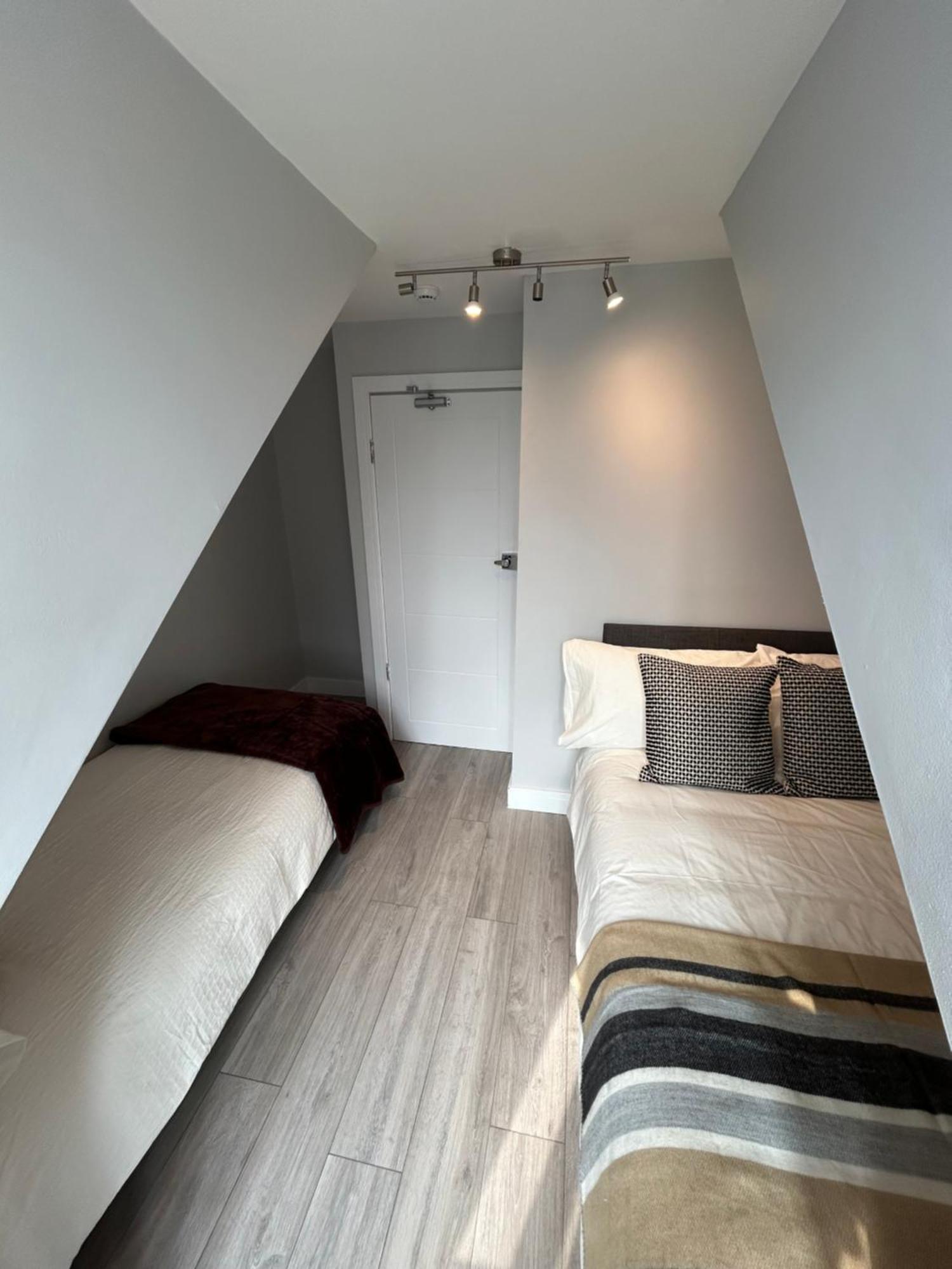 King's Cross Lawrence Private Aparthotel