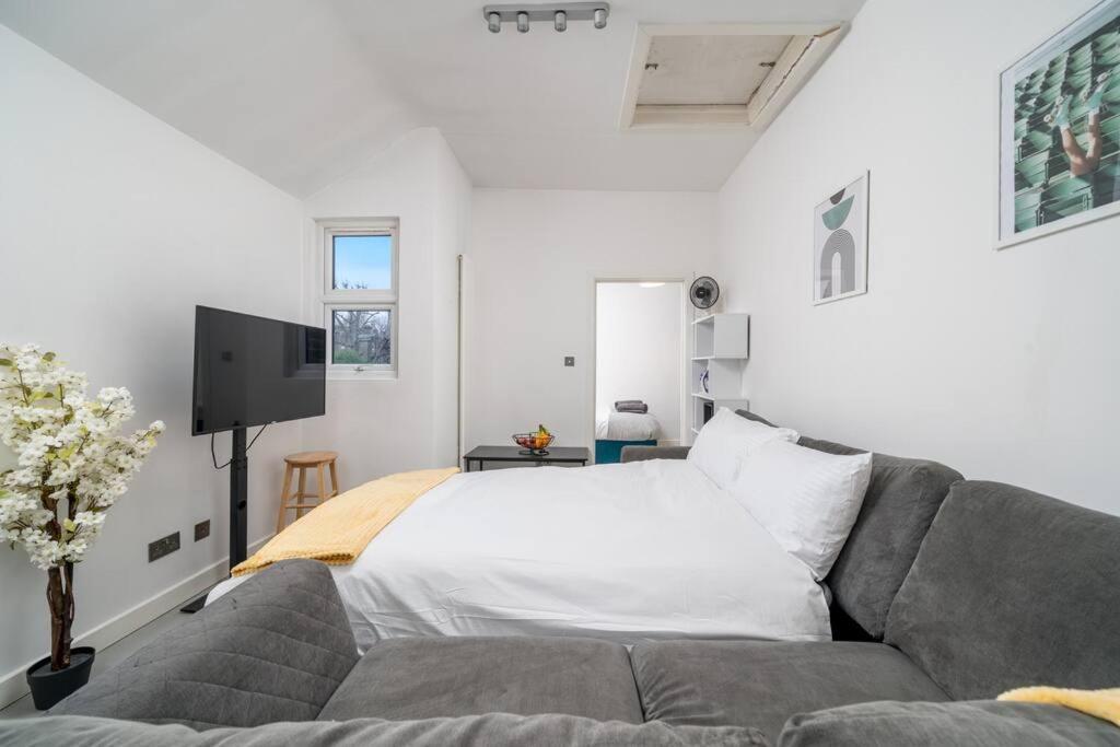 New 3bed Stylish With Amazing Transport Apartamento