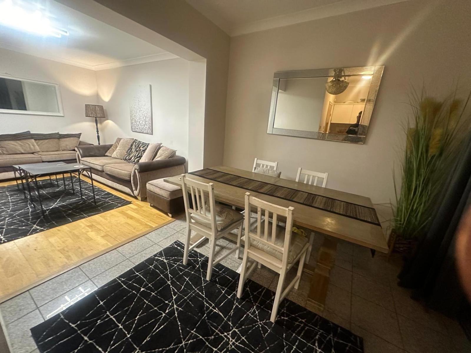 Appartement Cheviot 2 Bed Londen