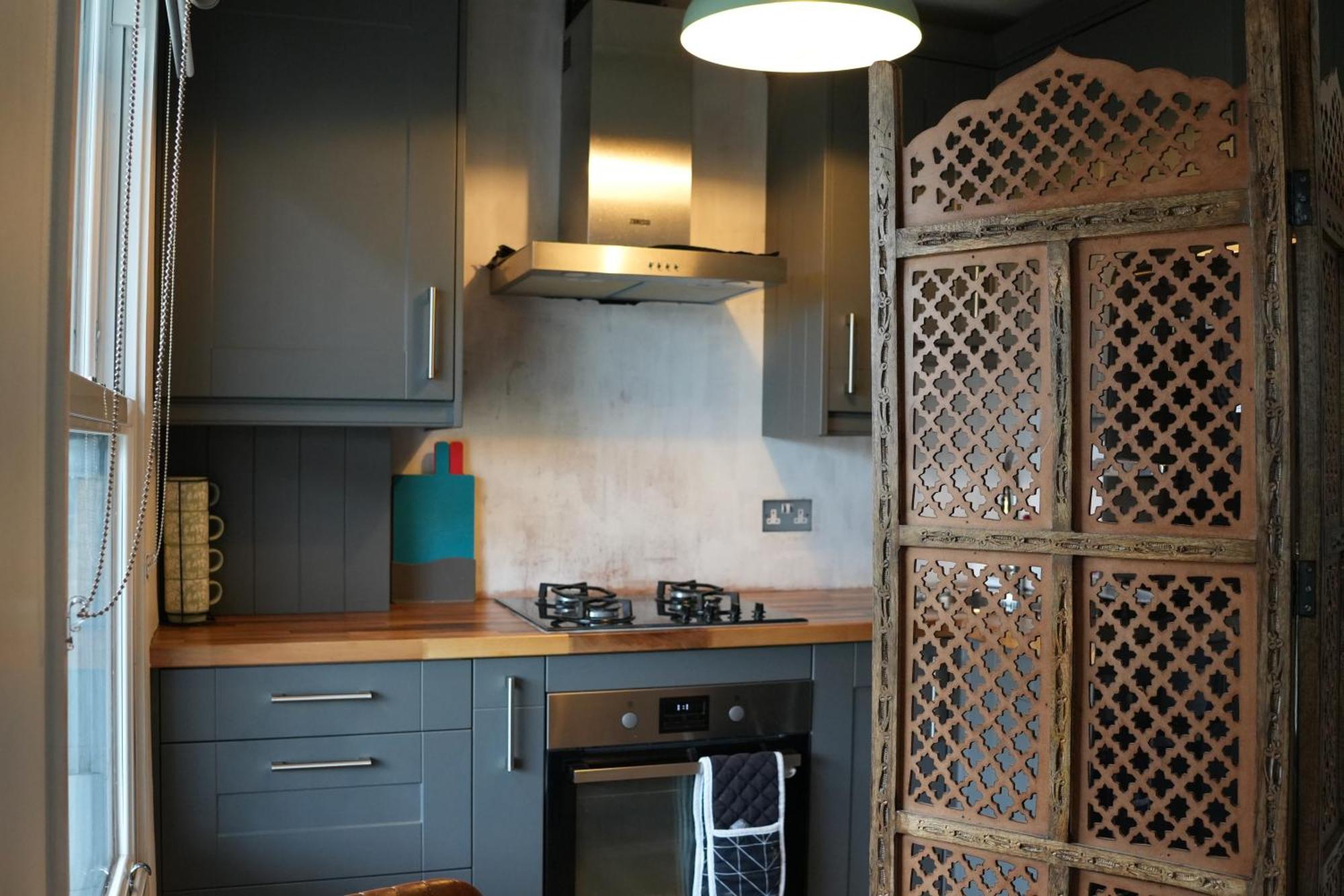 Stylish-brockley-entire Place Apartment
