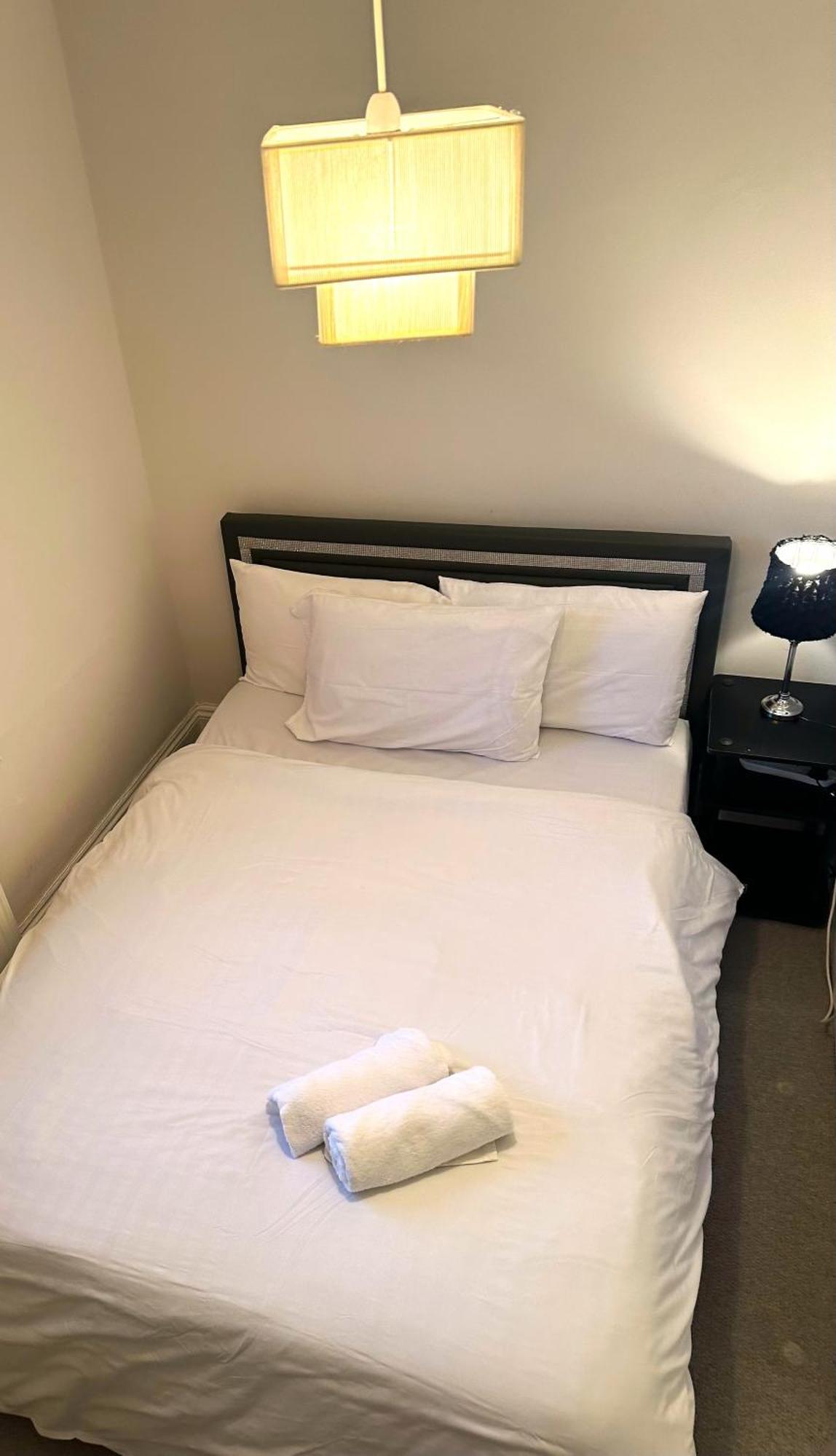 Delightful By Kensington & Chelsea Desirable Locations W8 Sw Apartment *