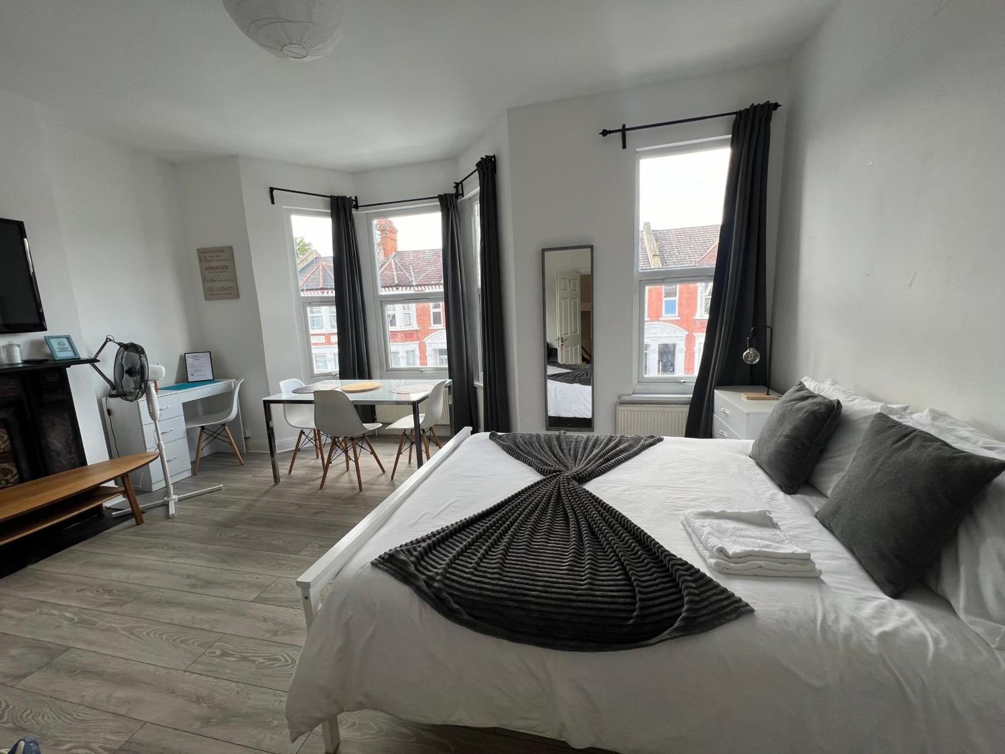 Guest house Westfield Shepherds Bush