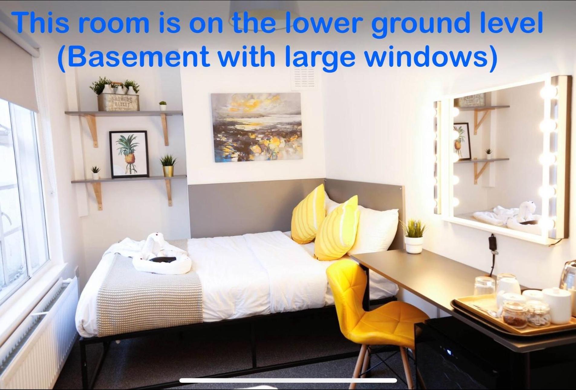 Stylish 1-minute Walk To Camden Town Metro, Shops, Cafes, Bars & Restaurants With Shared Bathrooms Privatunterkunft *