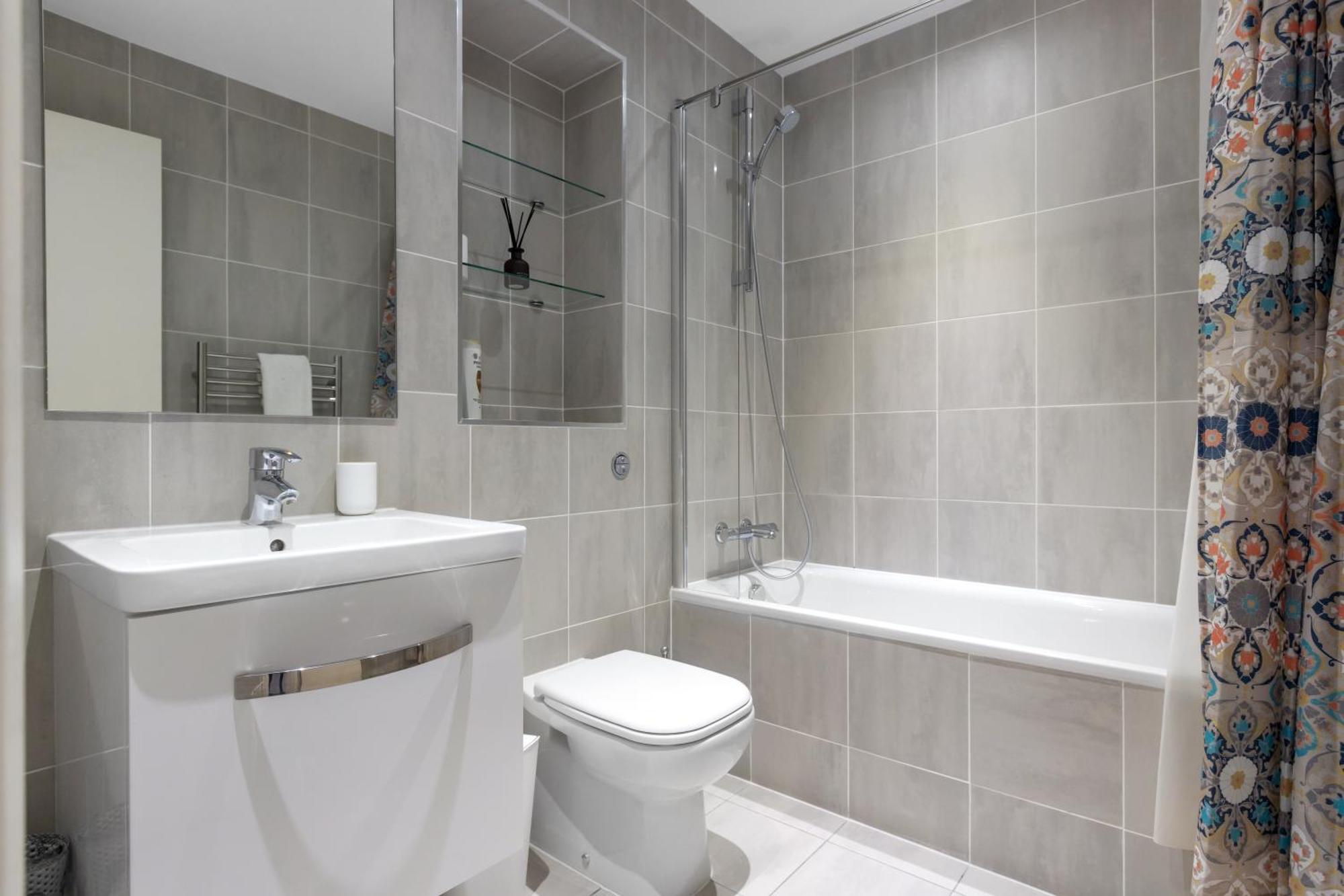 4 Bed 2 Bath - Modern Flat Right On Columbia Road! Londres