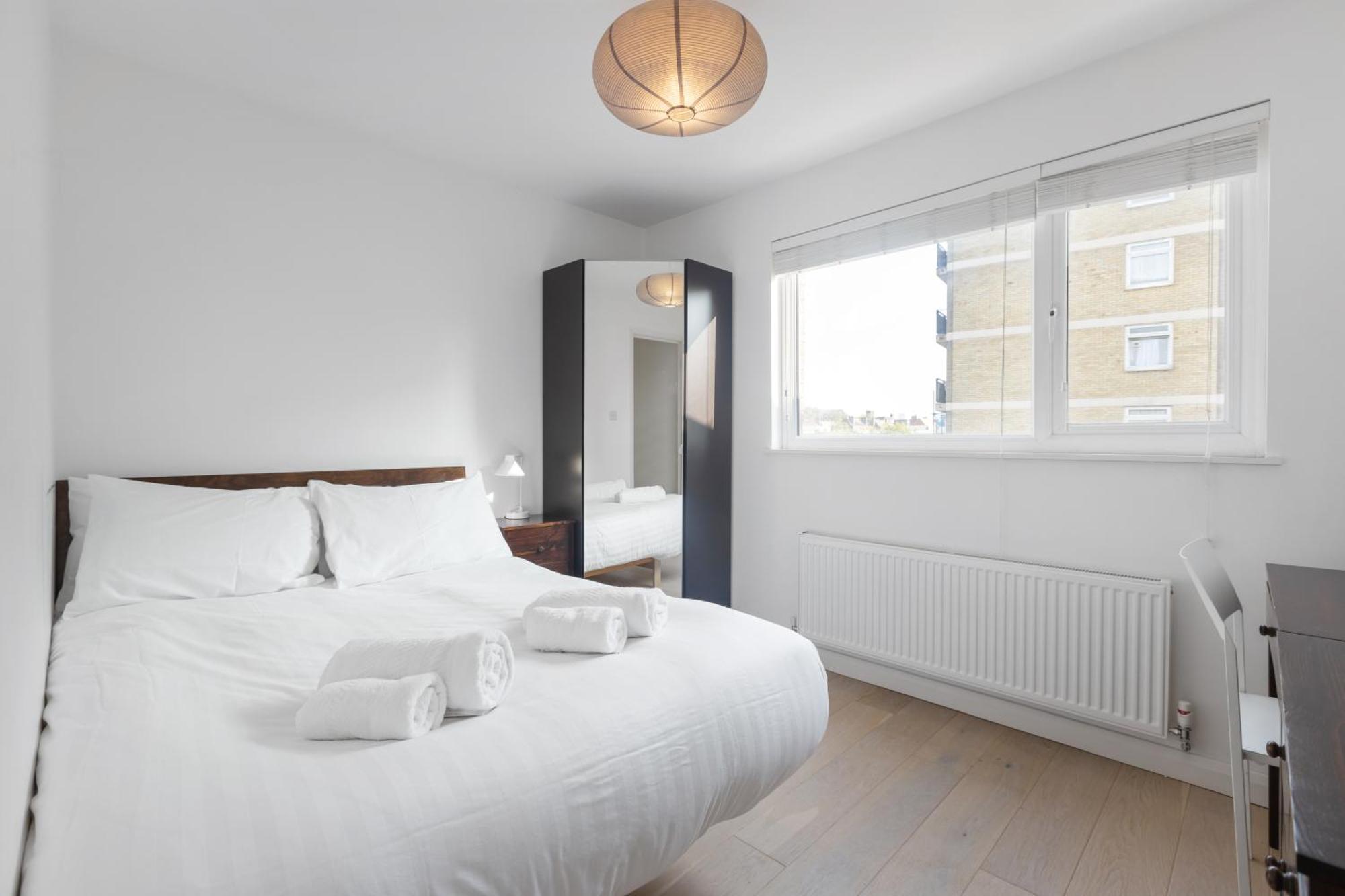 Vakantiehuis 4 Bed 2 Bath - Modern Flat Right On Columbia Road! Londen
