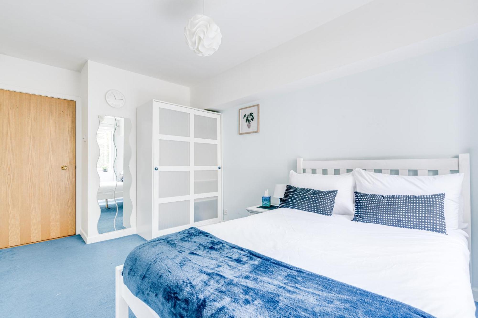 Cosy With Parking Appartement *