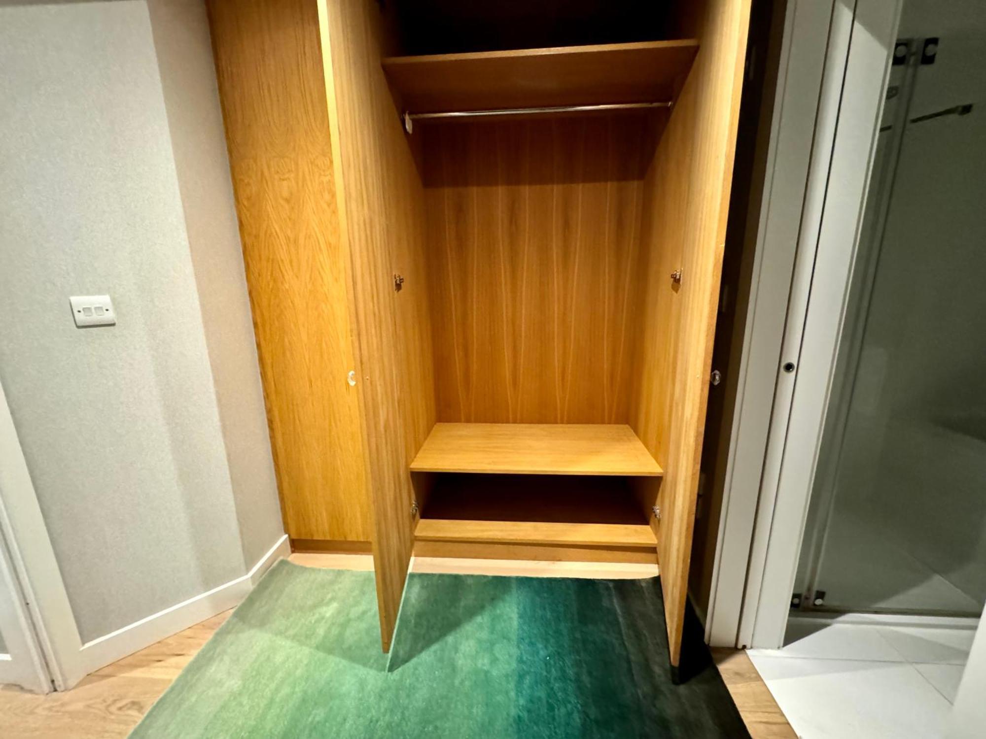 Apartment Stylish Knightsbridge Flat *