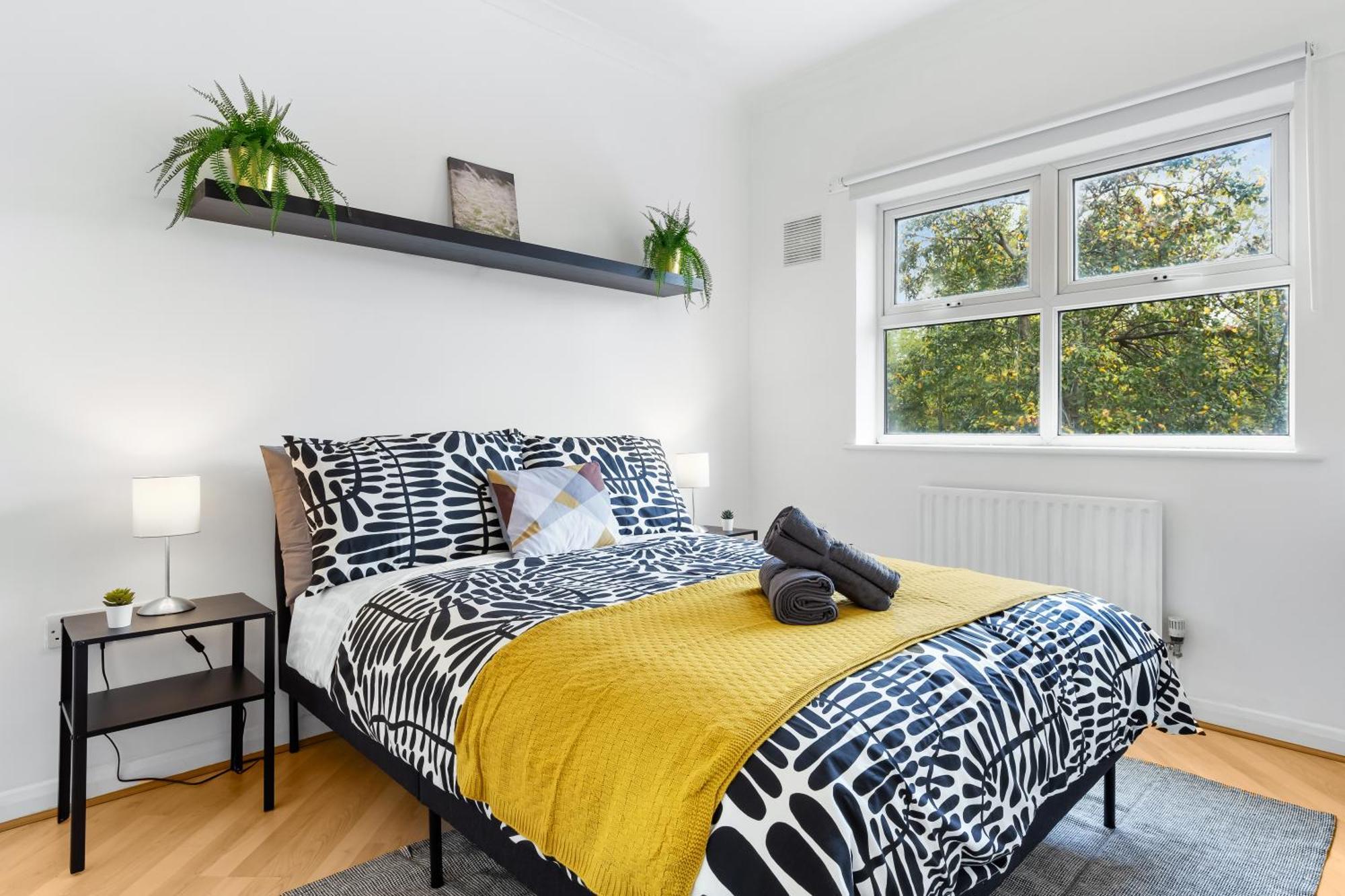 Cozylease 3-bed Canary Wharf Retreat,near Lcy