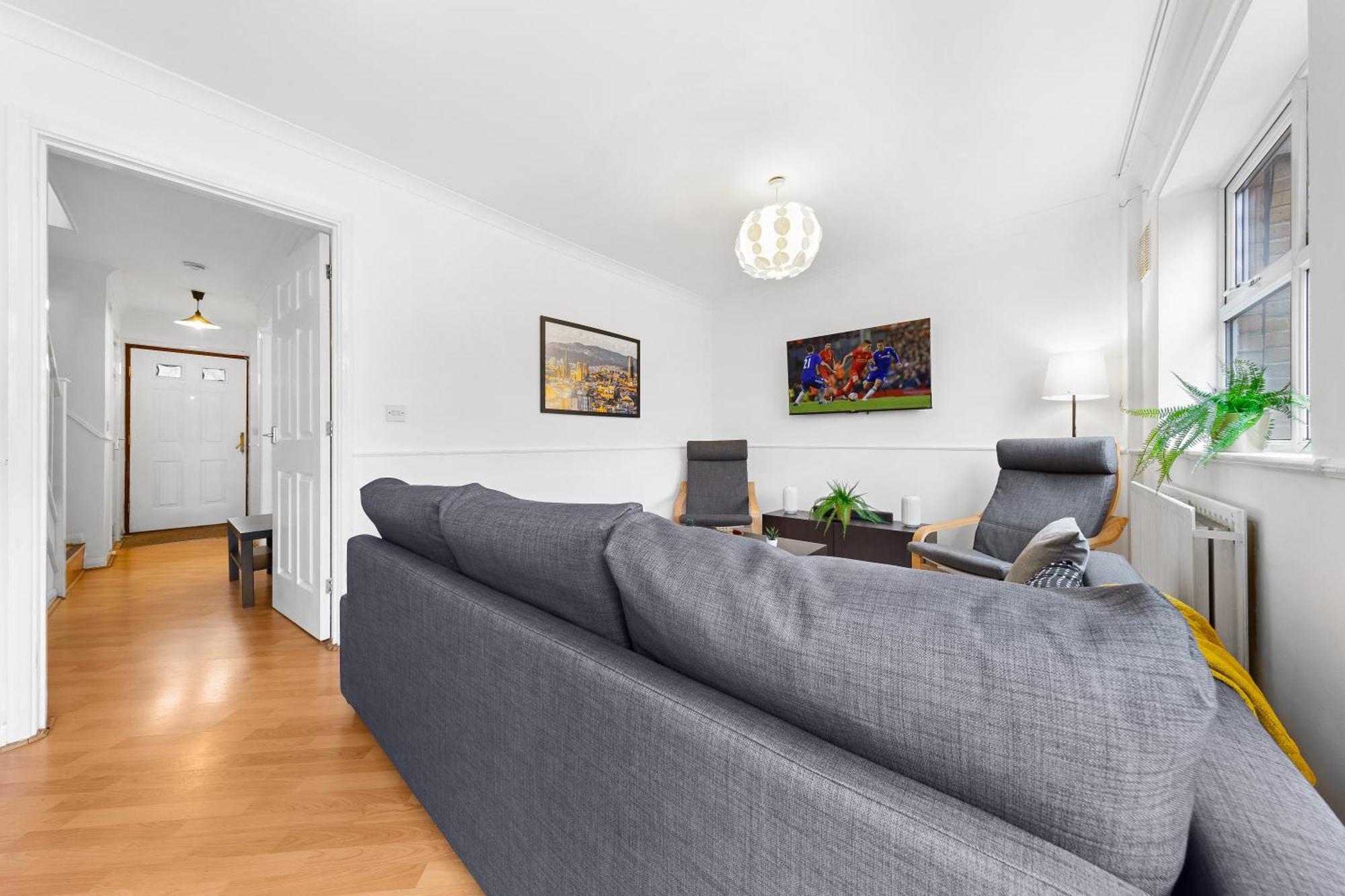 Cozylease 3-bed Canary Wharf Retreat,near Lcy Holiday home London