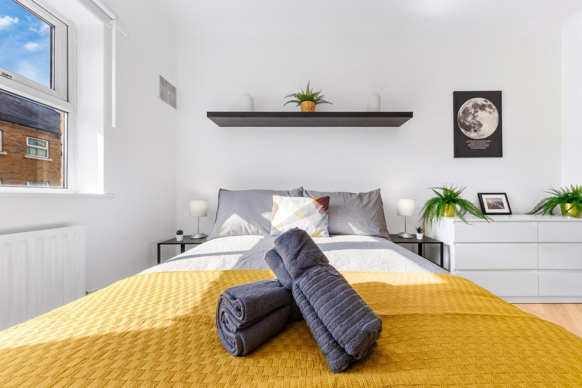 Cozylease 3-bed Canary Wharf Retreat,near Lcy *