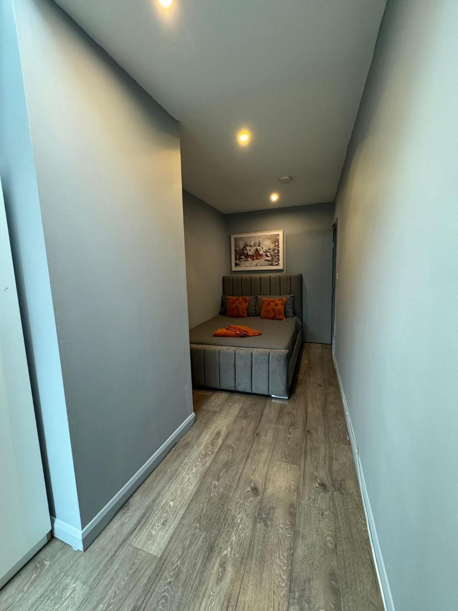 Appartement 2 Bedroom Flat In Euston 2 Mins Away From Station, No Lift *
