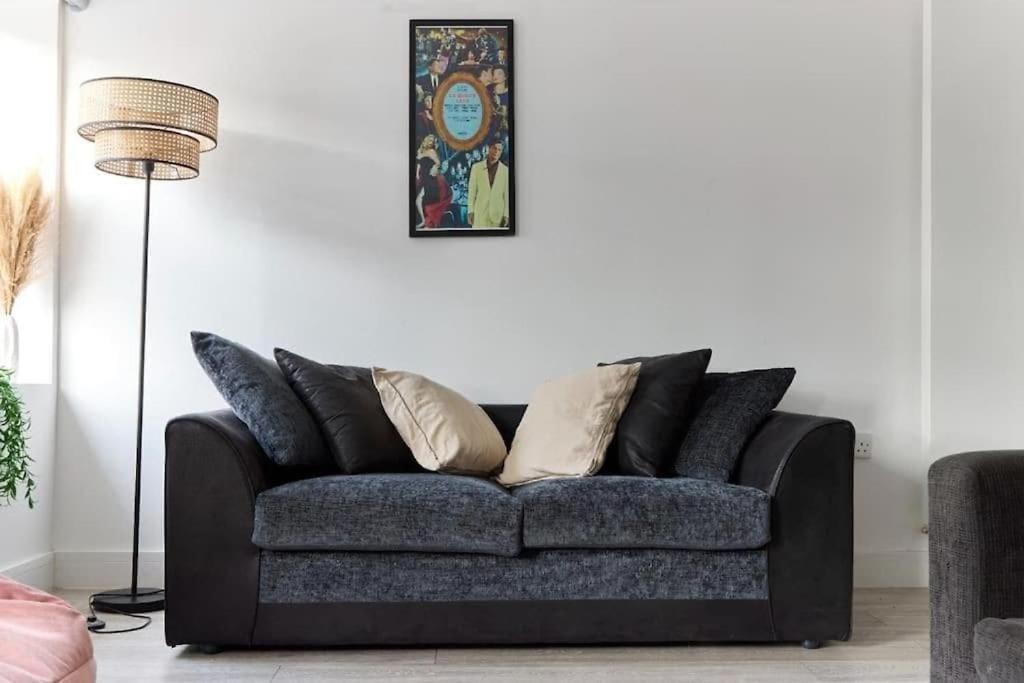 Luxury 6 Sleeps In Brick Lane - Shoreditch Apartment London